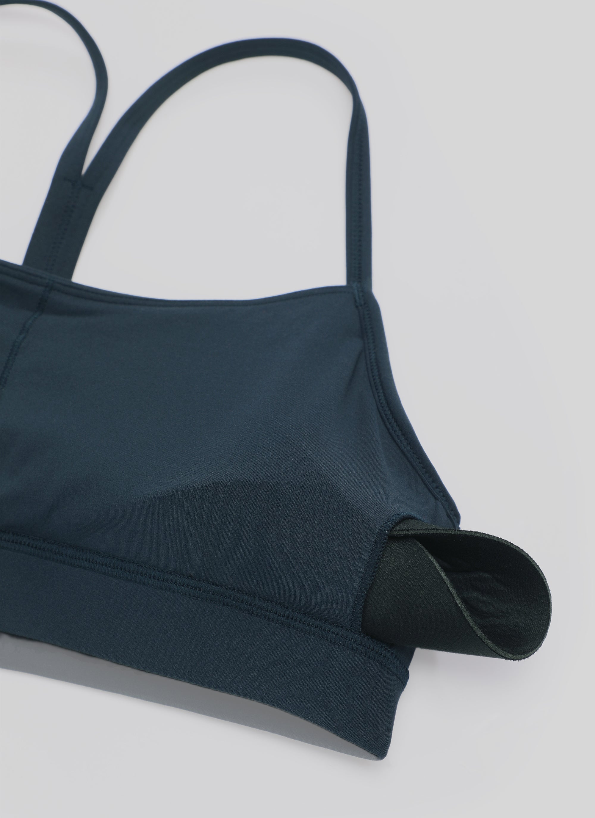 Áo lót thể thao CRZ YOGA dành cho nữ, kiểu dáng hỗ trợ nhẹ, cổ chữ Y, kiểu dáng " Butterluxe ", màu xanh navy đậm