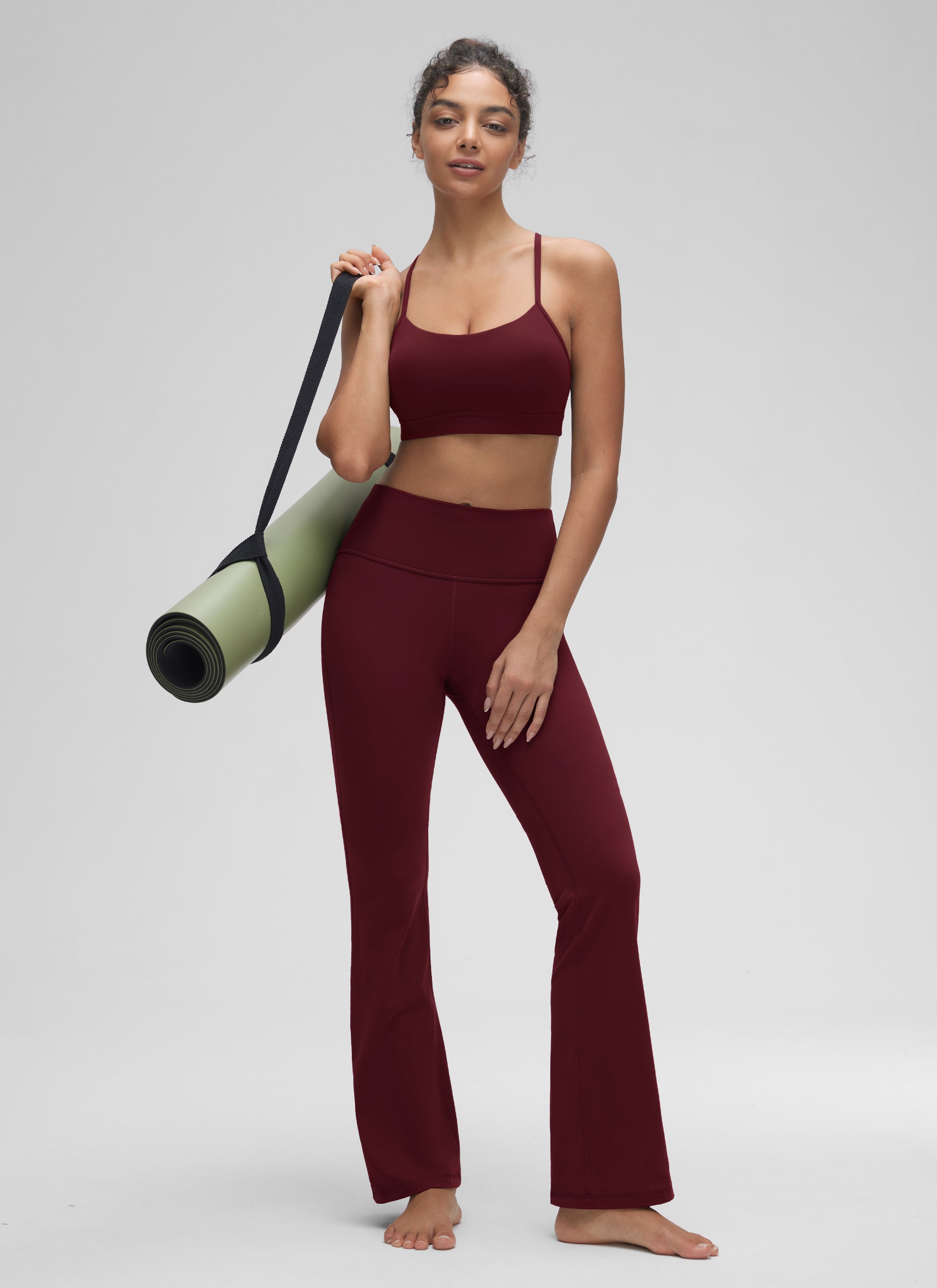 Áo lót thể thao CRZ YOGA dành cho nữ, kiểu dáng nhẹ nhàng, hỗ trợ vừa phải, cổ chữ Y, kiểu dáng " Butterluxe ", màu Đỏ Merlot