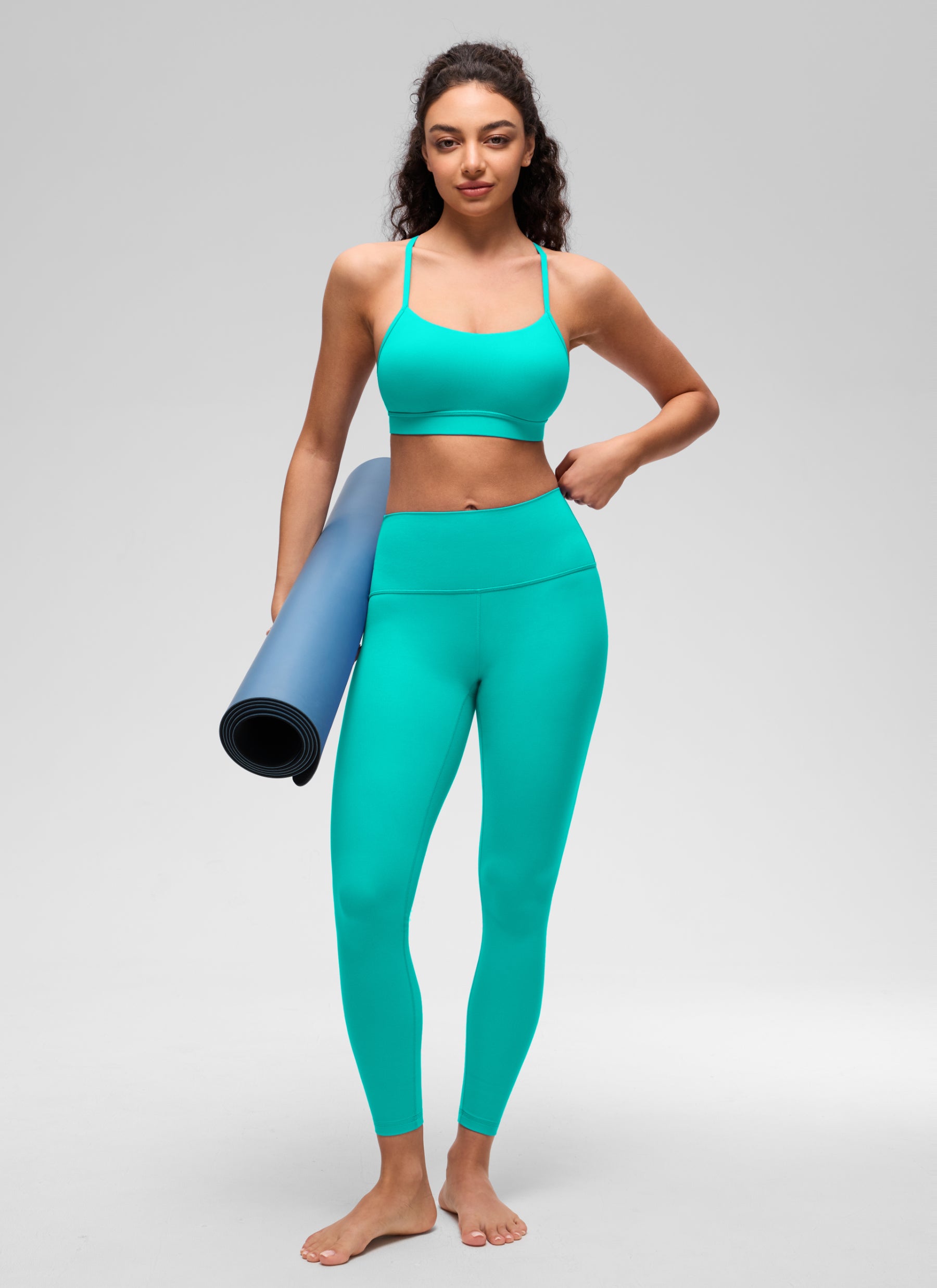 Áo lót thể thao CRZ YOGA dành cho nữ, kiểu dáng nhẹ nhàng, hỗ trợ vừa phải, cổ chữ Y, kiểu dáng " Butterluxe ", màu Tropics Teal