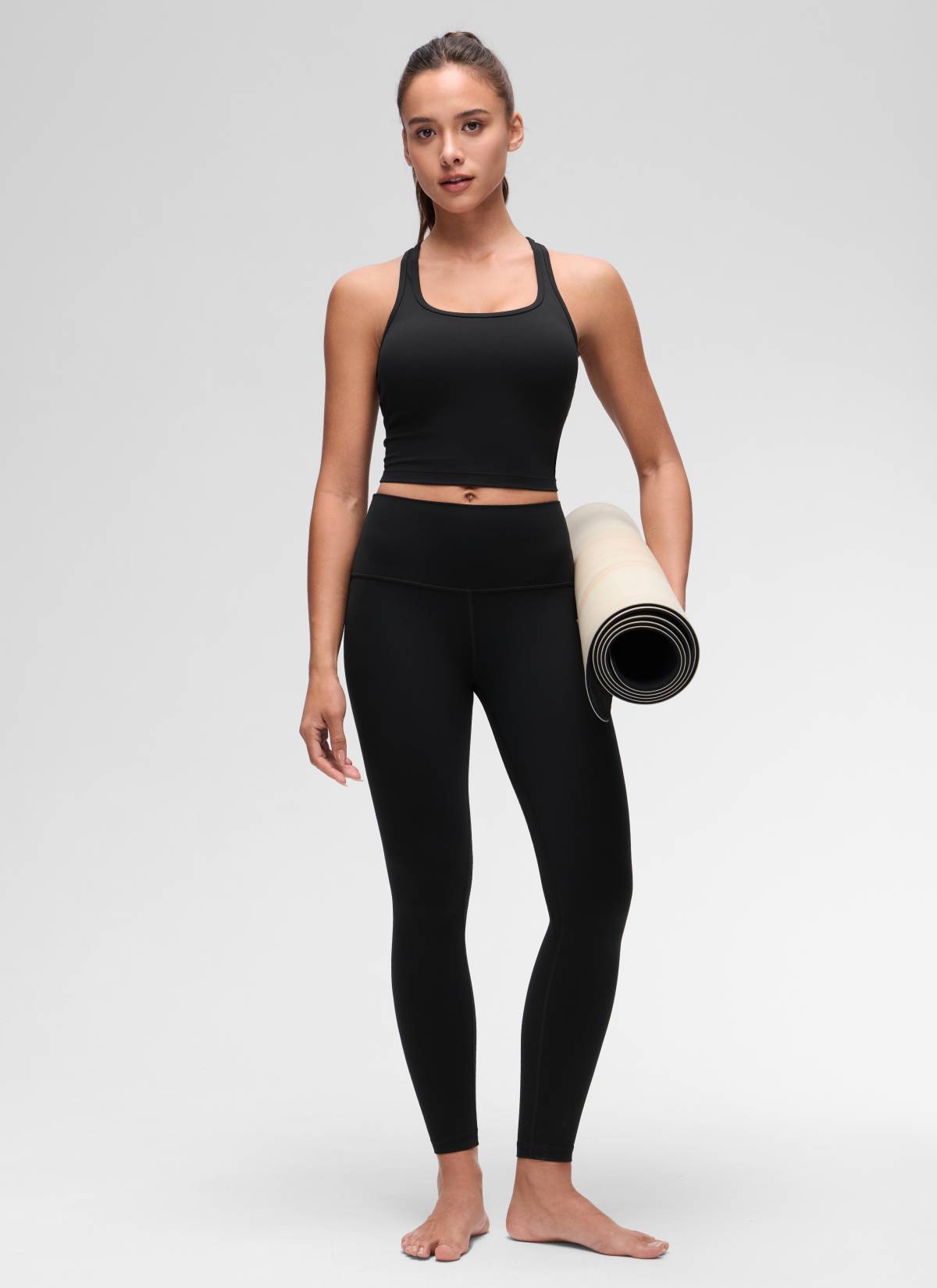 CRZ YOGA Áo lót thể thao dành cho nữ tập yoga, độ nâng đỡ thấp, kiểu cổ tròn và lưng chữ Y ( Butterluxe ), màu đen
