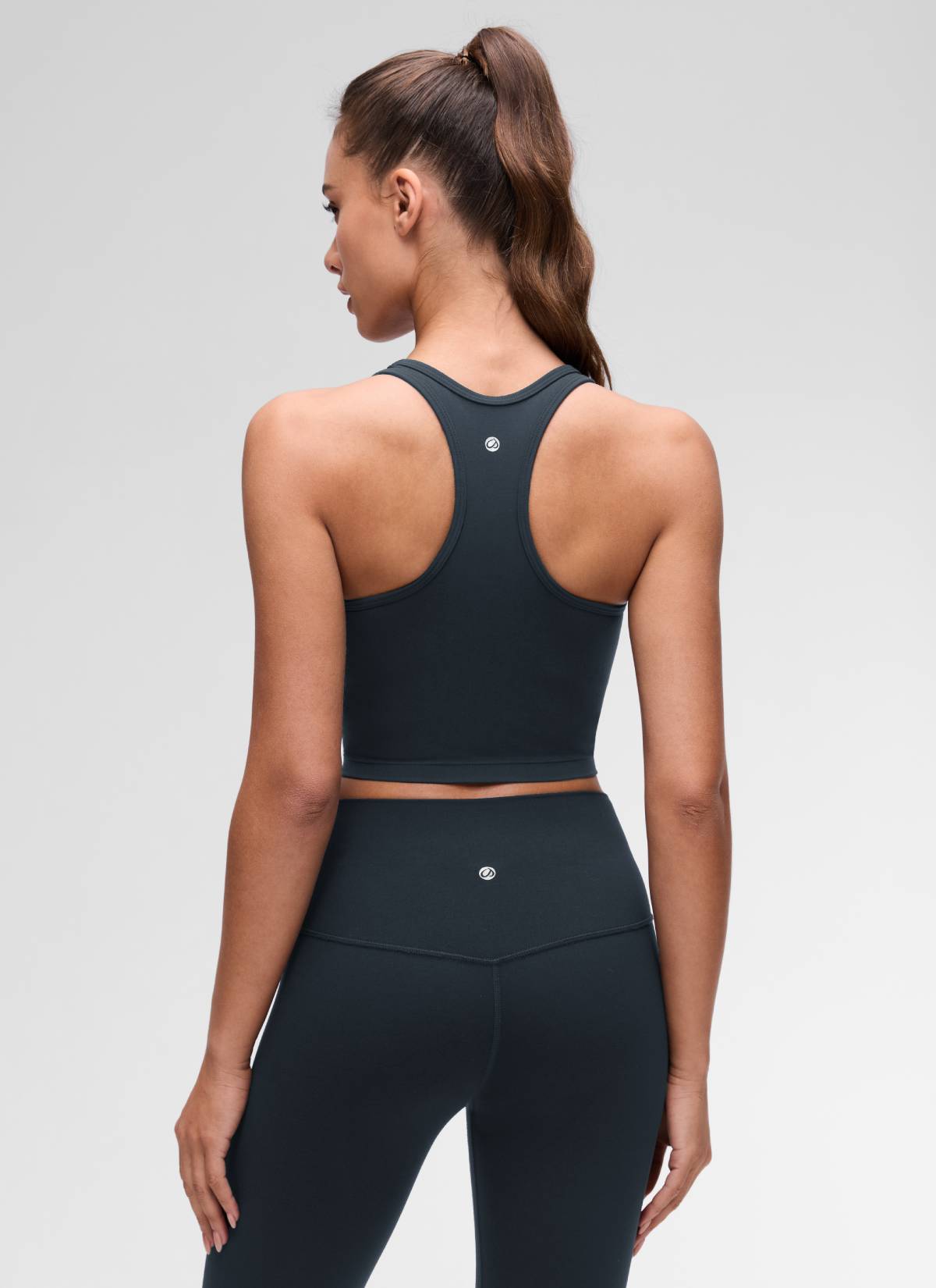 CRZ YOGA Áo lót thể thao dành cho nữ tập yoga, độ nâng đỡ thấp, kiểu cổ tròn và lưng chữ Y, màu xanh navy đậm ( Butterluxe )