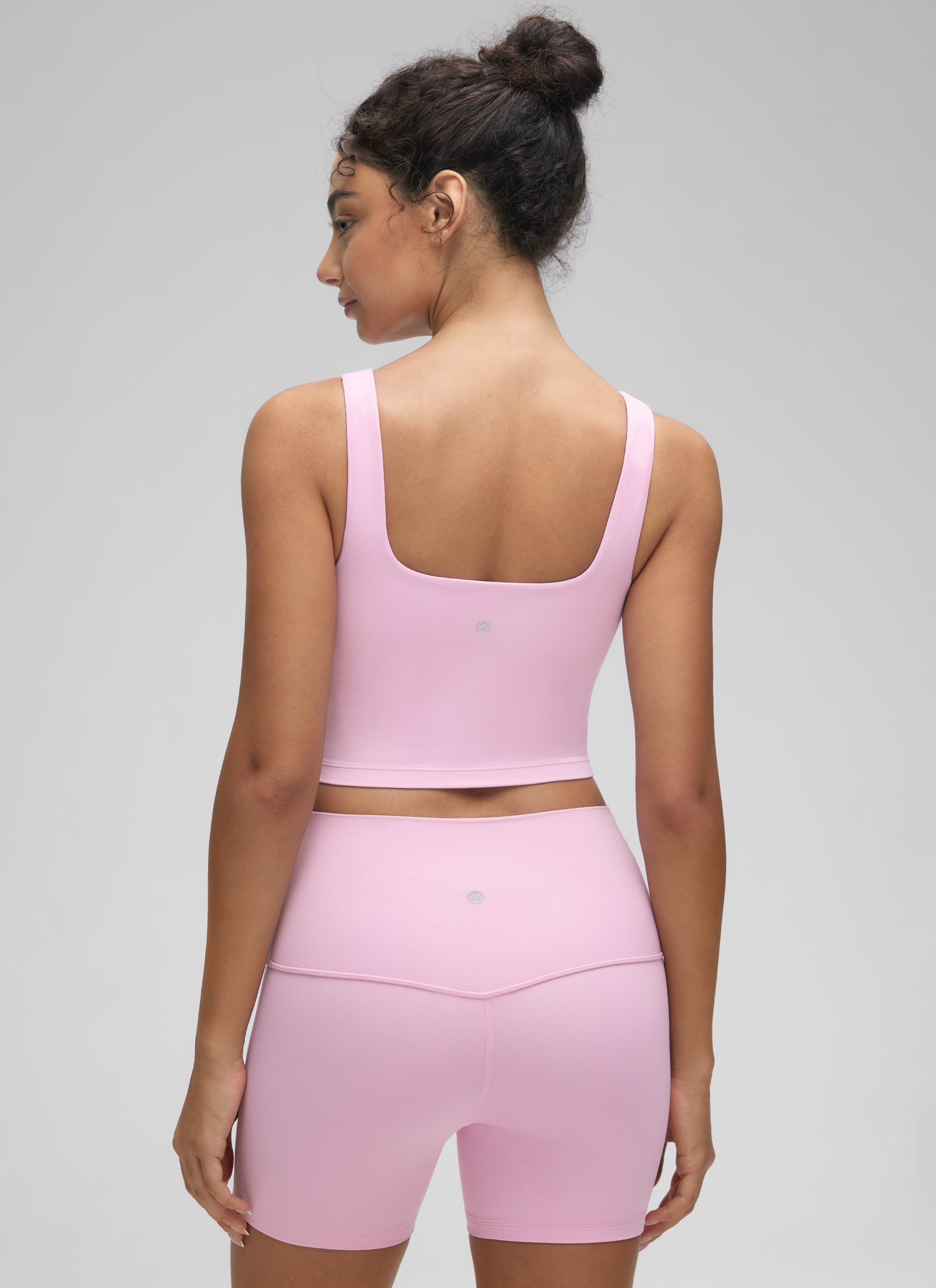 CRZ YOGA Áo lót thể thao dài dành cho nữ tập yoga tác động nhẹ, kiểu dáng dài ( Butterluxe ), cổ vuông, màu hồng Vita