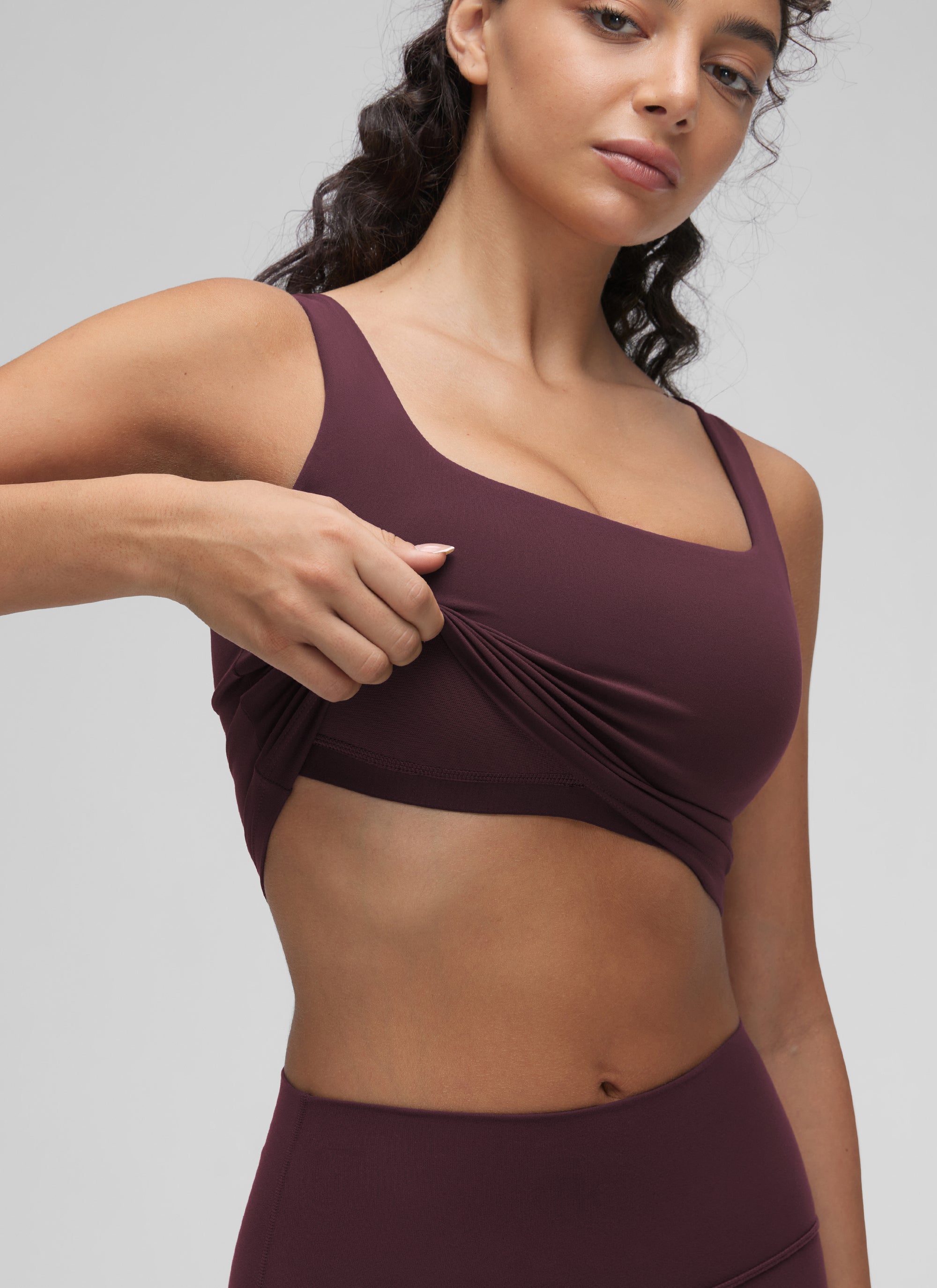 CRZ YOGA Áo lót thể thao dài dành cho nữ tập yoga, thiết kế cổ vuông, chất liệu vải thun co giãn ( Butterluxe ), kiểu dáng ôm sát, màu mận chín