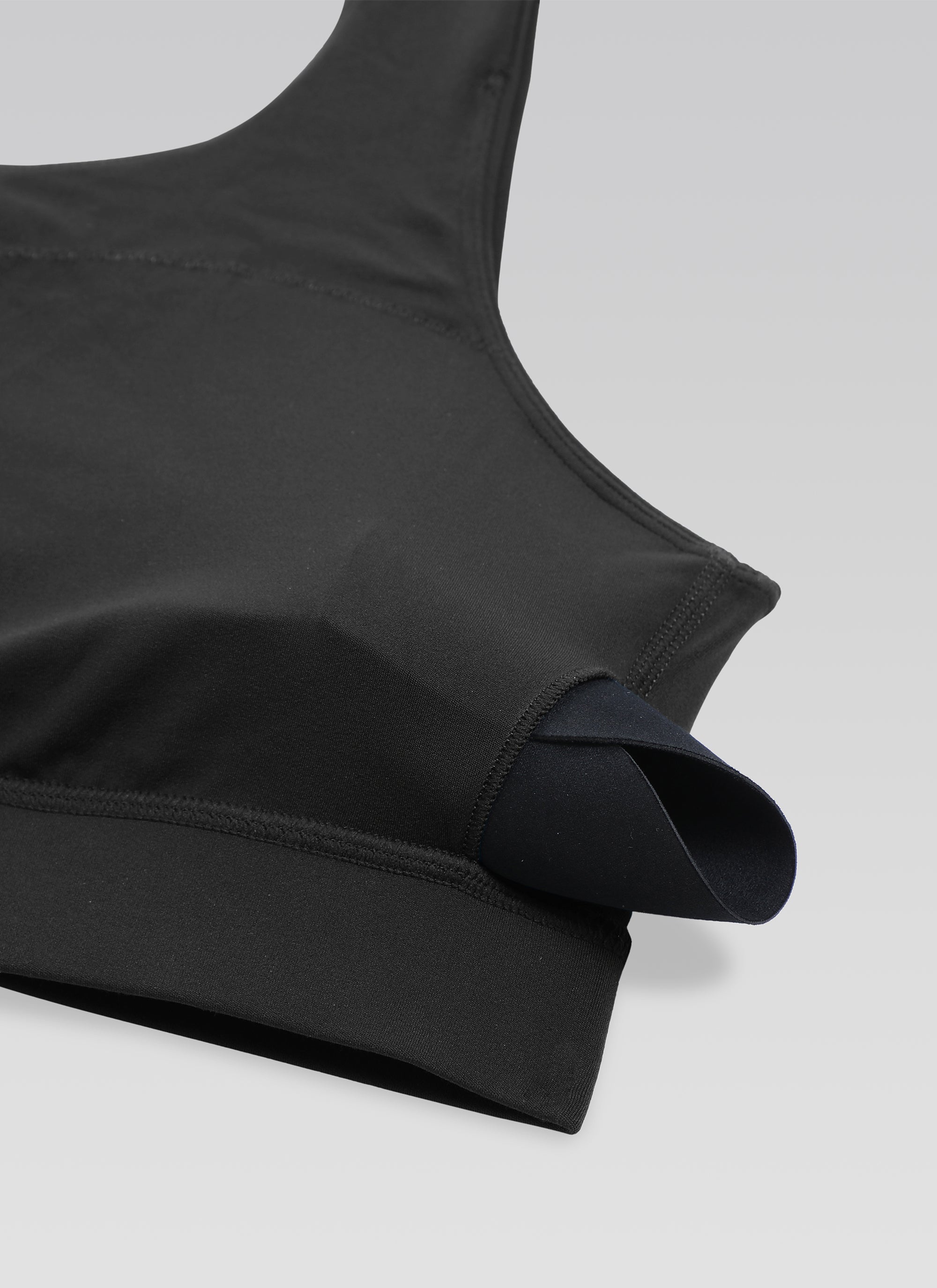 CRZ YOGA Butterluxe Áo lót thể thao một vai dành cho nữ, thiết kế bất đối xứng, có đệm, màu đen