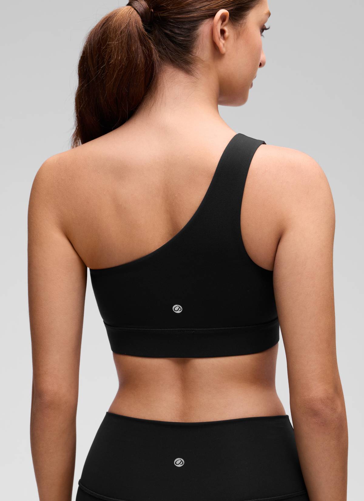 CRZ YOGA Butterluxe Áo lót thể thao một vai dành cho nữ, thiết kế bất đối xứng, có đệm, màu đen