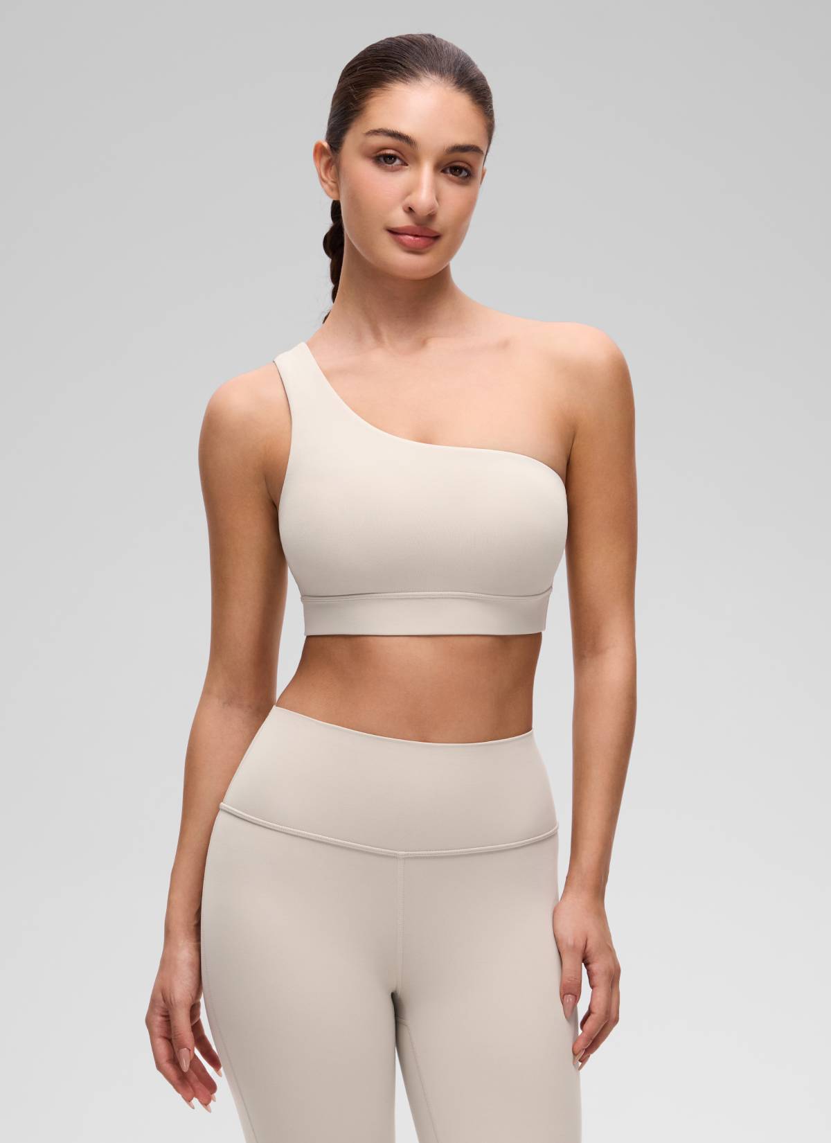 CRZ YOGA Butterluxe Áo lót thể thao một vai dành cho nữ, kiểu bất đối xứng, có đệm, màu Mojave Tan