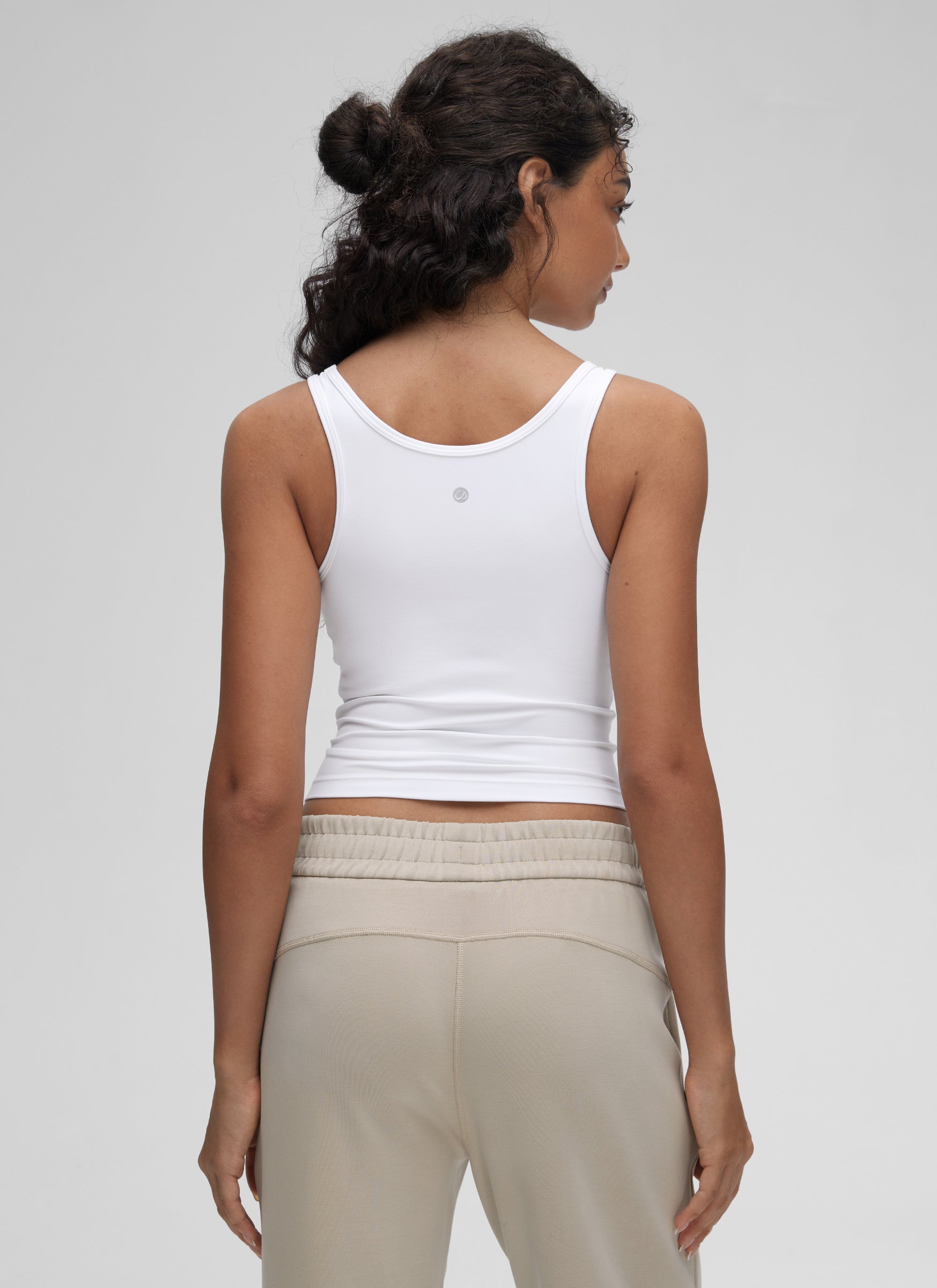 CRZ YOGA Áo ba lỗ ôm sát dành cho nữ, kiểu lưng chéo ( Butterluxe ), màu trắng