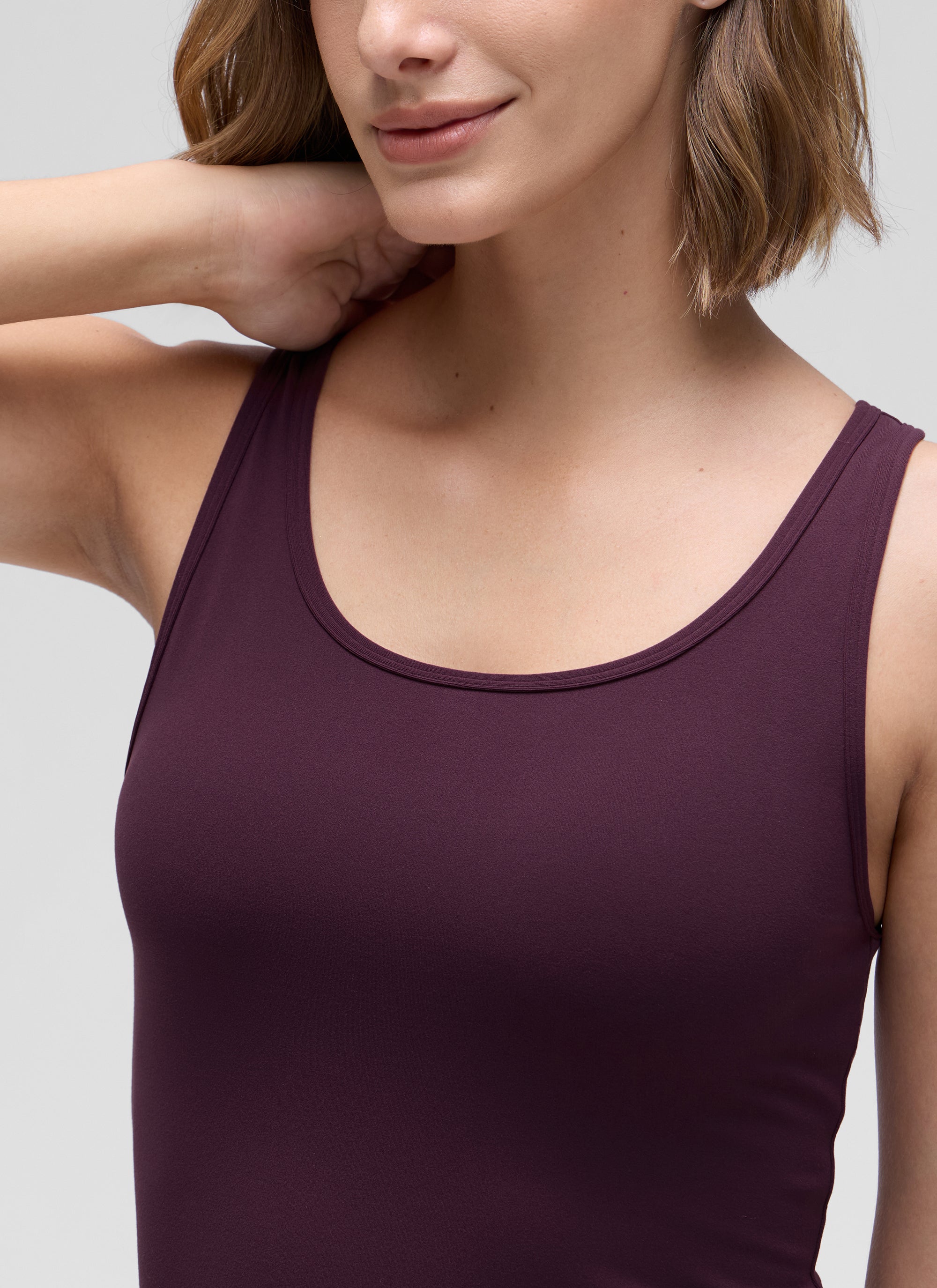 CRZ YOGA Áo ba lỗ ôm sát dành cho nữ, kiểu cổ khoét sâu và lưng khoét sâu ( Butterluxe ), màu tím đậm