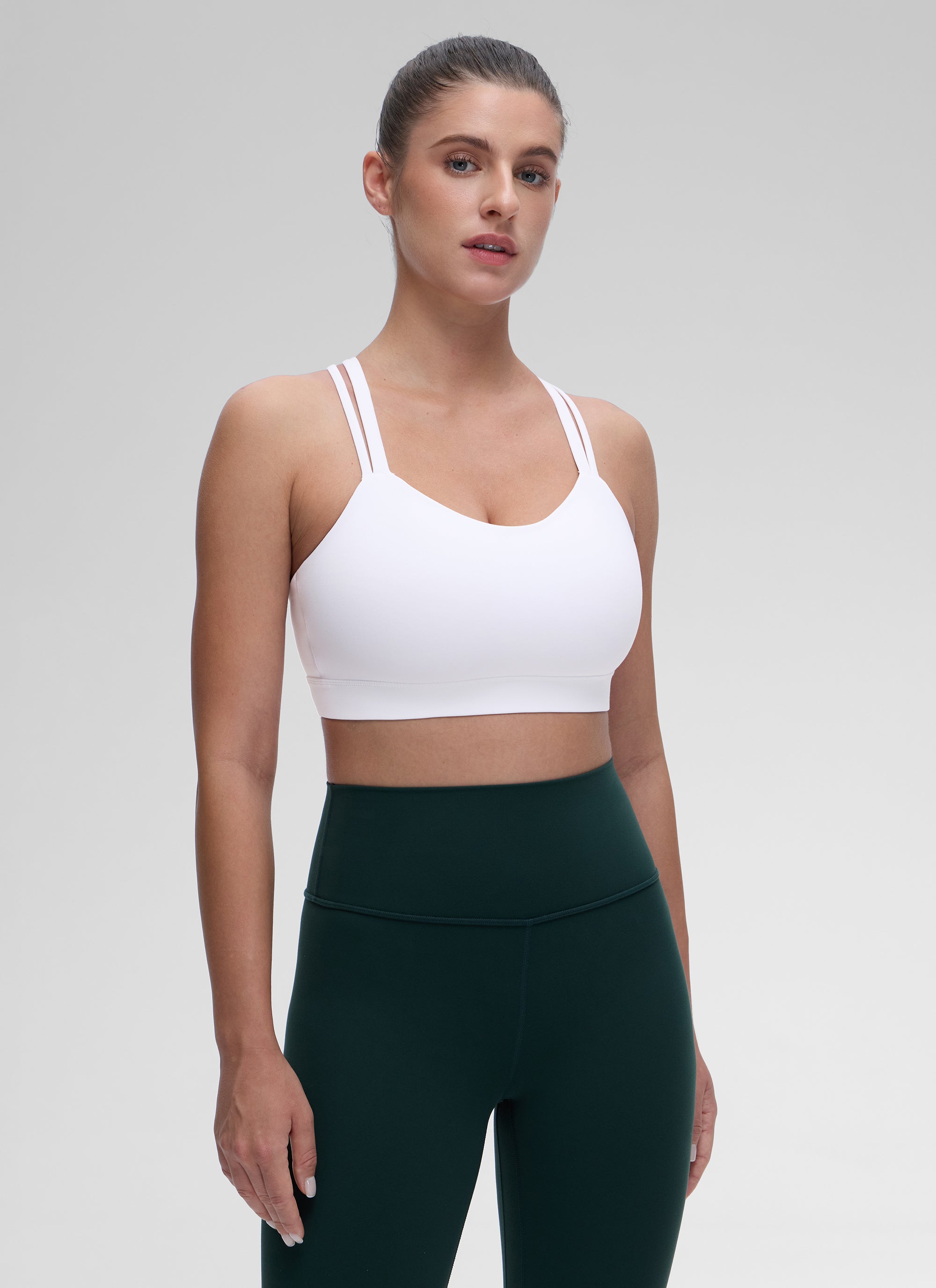 Áo lót thể thao CRZ YOGA dành cho nữ, kiểu dáng nhẹ nhàng, hỗ trợ vừa phải, dây đeo đôi, màu trắng