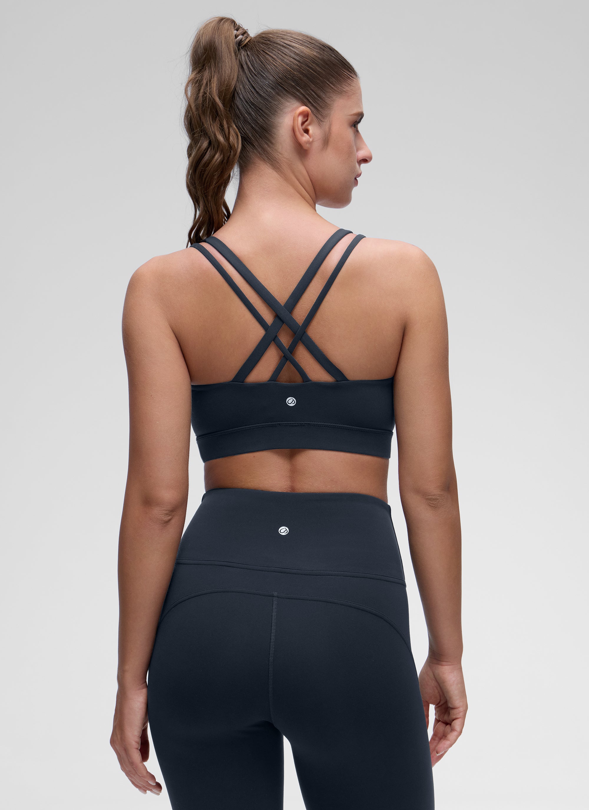 Áo lót thể thao CRZ YOGA dành cho nữ, kiểu dáng ôm sát, hỗ trợ nhẹ, dây đeo đôi, màu xanh navy đậm