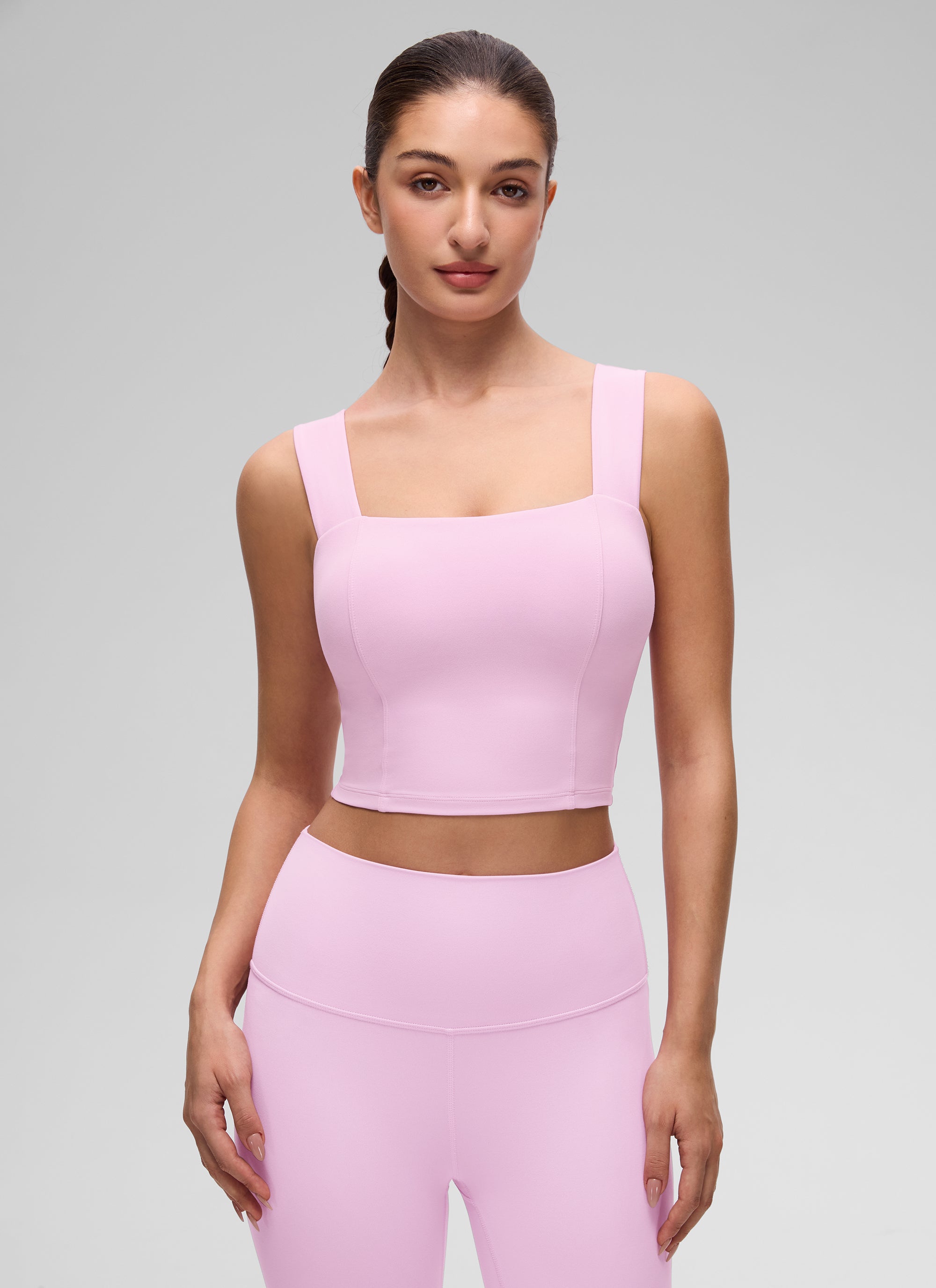 CRZ YOGA Áo thun crop top cổ vuông dành cho nữ, có áo lót tích hợp, họa tiết “ Butterluxe ”, màu hồng Vita