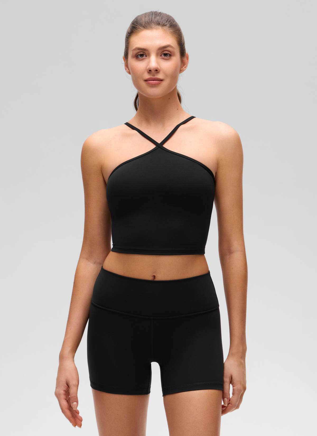 CRZ YOGA Áo thun yoga ngắn cổ chéo kiểu halter dành cho nữ, tích hợp áo lót, họa tiết “ Butterluxe ”, màu đen