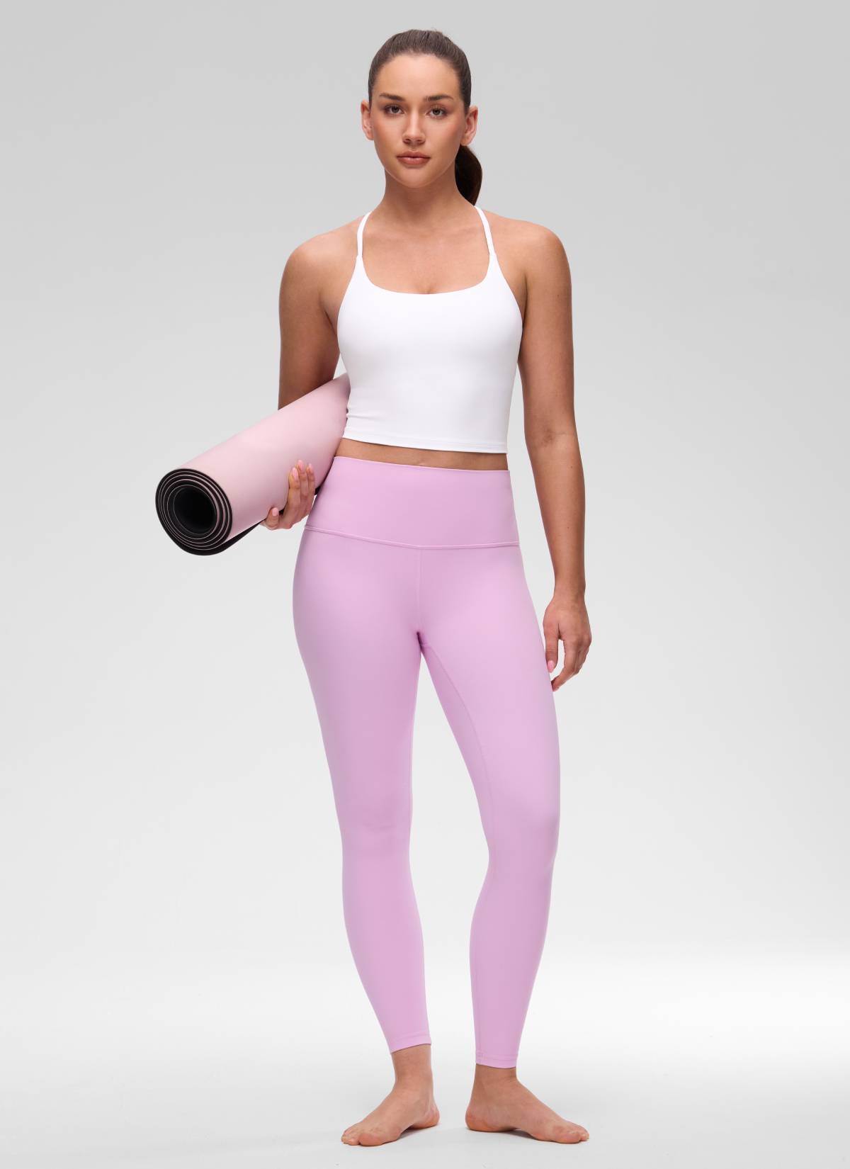 CRZ YOGA Áo thun nữ cổ chữ U, thiết kế xoắn lưng chéo, có áo lót tích hợp, họa tiết “ Butterluxe ”, màu trắng
