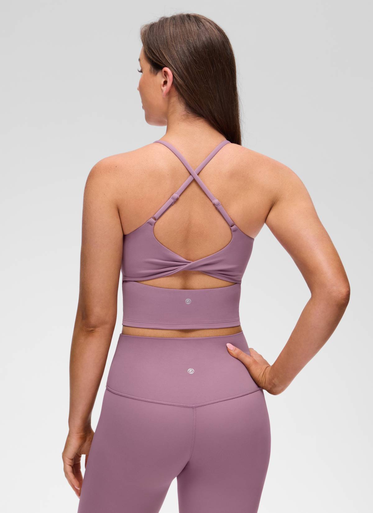 CRZ YOGA Áo thun không tay dành cho nữ kiểu " Butterluxe " cổ chữ U, thiết kế xoắn lưng chéo và áo lót tích hợp, màu tím nhạt