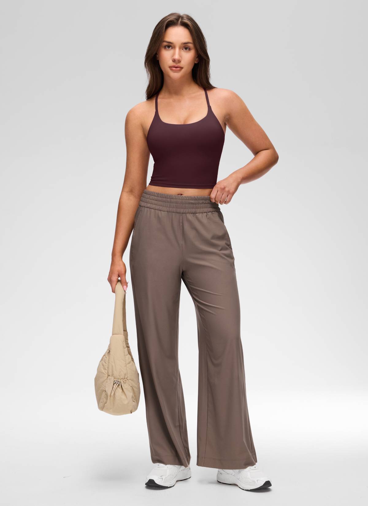 CRZ YOGA Áo thun nữ cổ chữ U, thiết kế xoắn lưng chéo, có áo lót tích hợp, họa tiết “ Butterluxe ”, màu Ripe Plum