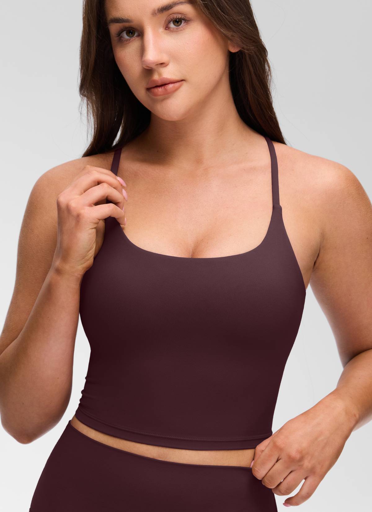 CRZ YOGA Áo thun nữ cổ chữ U, thiết kế xoắn lưng chéo, có áo lót tích hợp, họa tiết “ Butterluxe ”, màu Ripe Plum