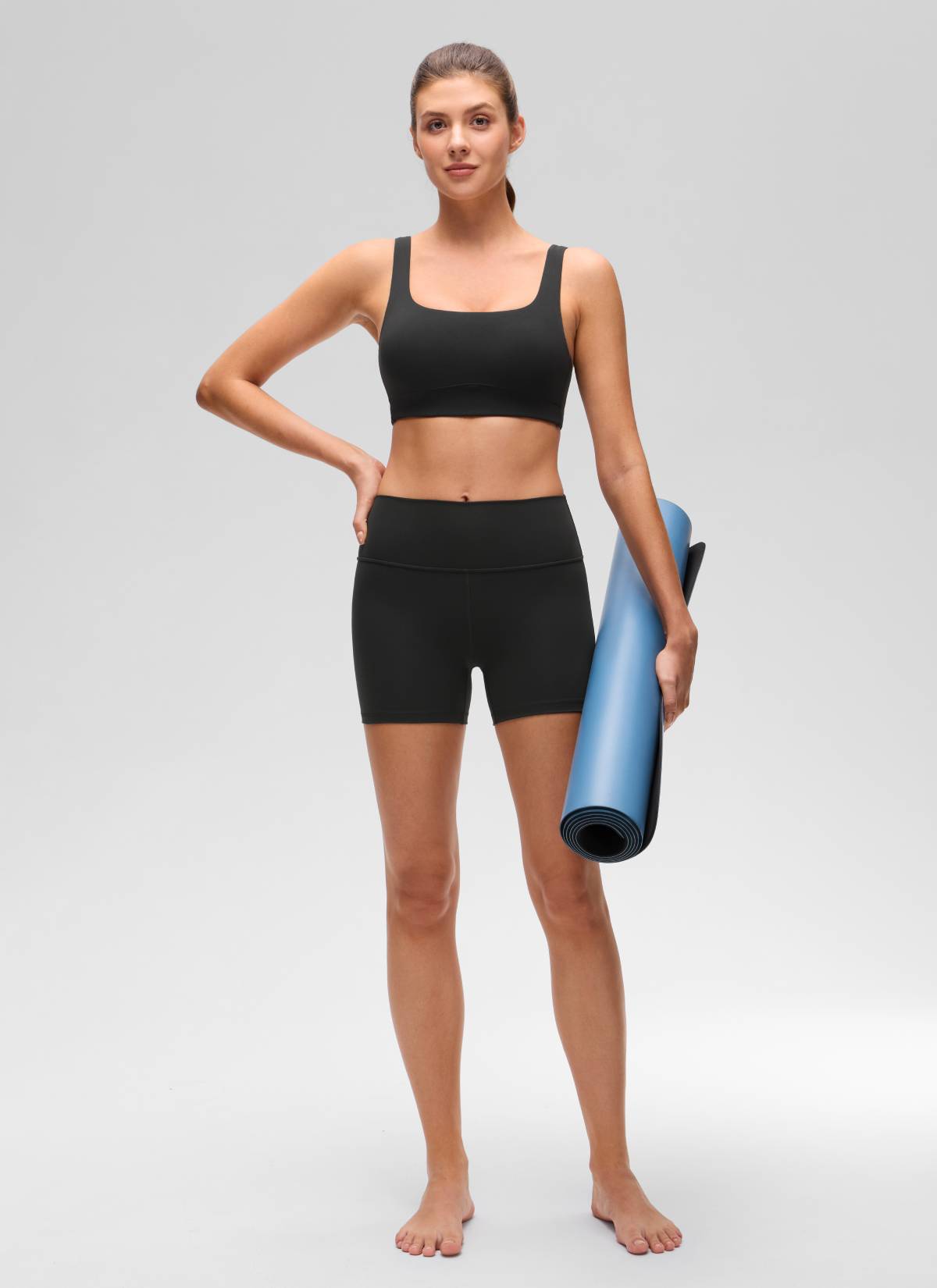 CRZ YOGA Áo lót thể thao dành cho nữ kiểu U-Back, hỗ trợ nhẹ, màu đen, thuộc dòng " Butterluxe "