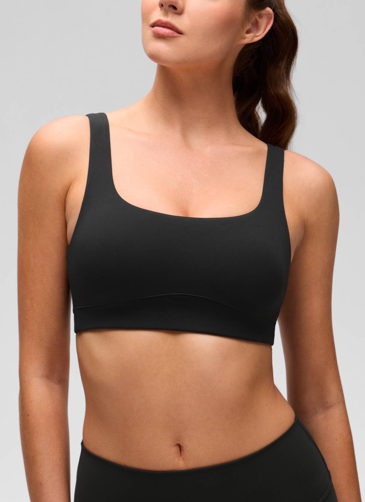 CRZ YOGA Áo lót thể thao dành cho nữ kiểu U-Back, hỗ trợ nhẹ, màu đen, thuộc dòng " Butterluxe "