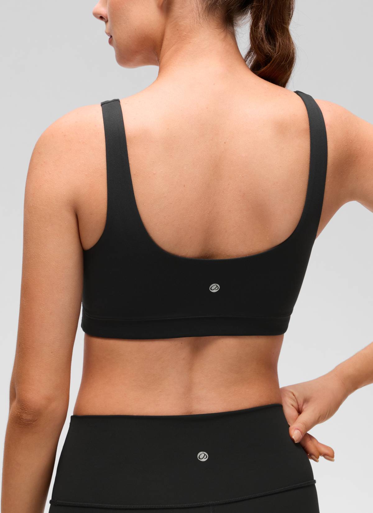 CRZ YOGA Áo lót thể thao dành cho nữ kiểu U-Back, hỗ trợ nhẹ, màu đen, thuộc dòng " Butterluxe "