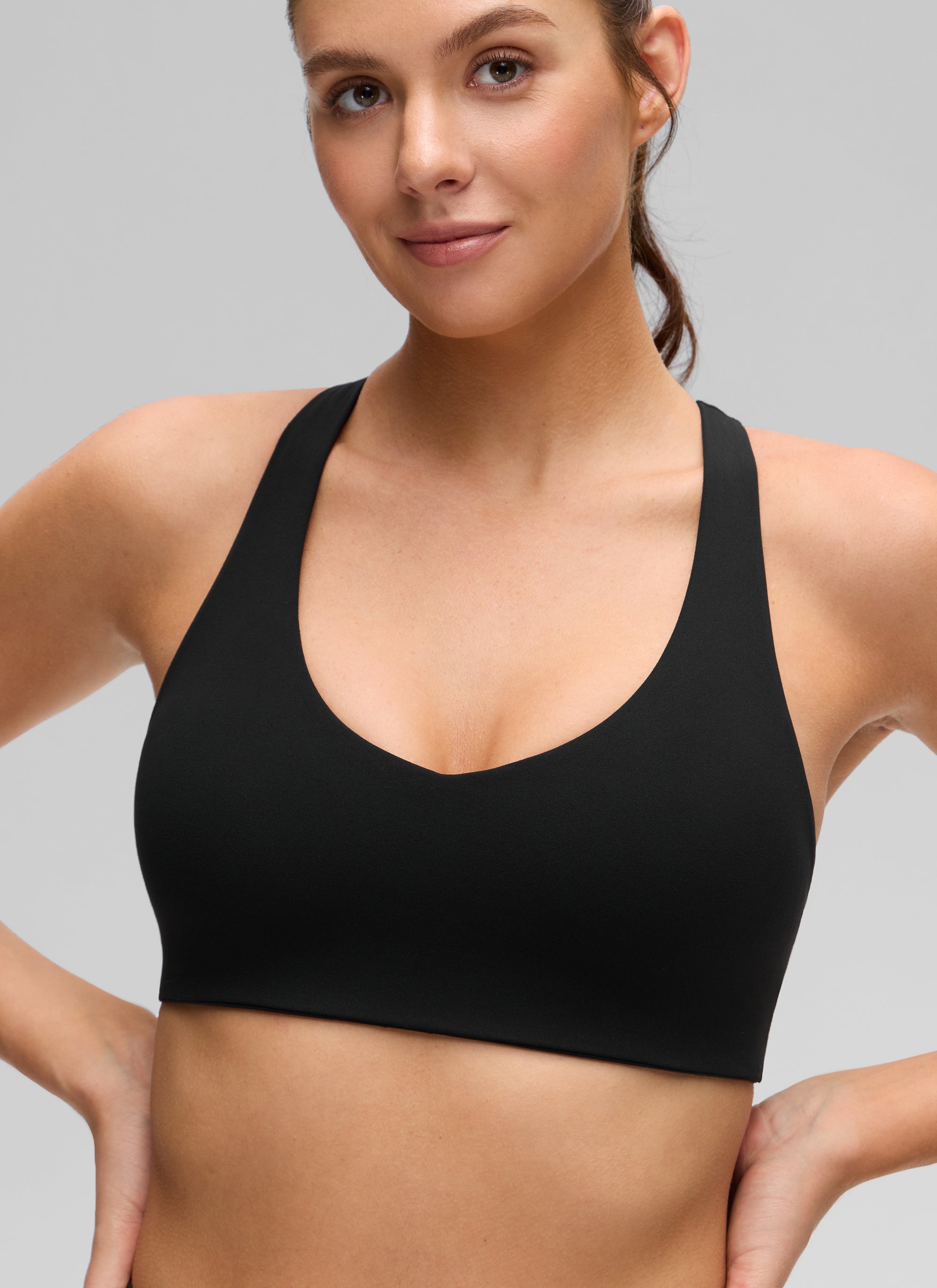 CRZ YOGA Áo yoga nữ kiểu cổ chữ V và lưng khoét sâu ( Butterluxe ) tích hợp áo lót thể thao, màu đen