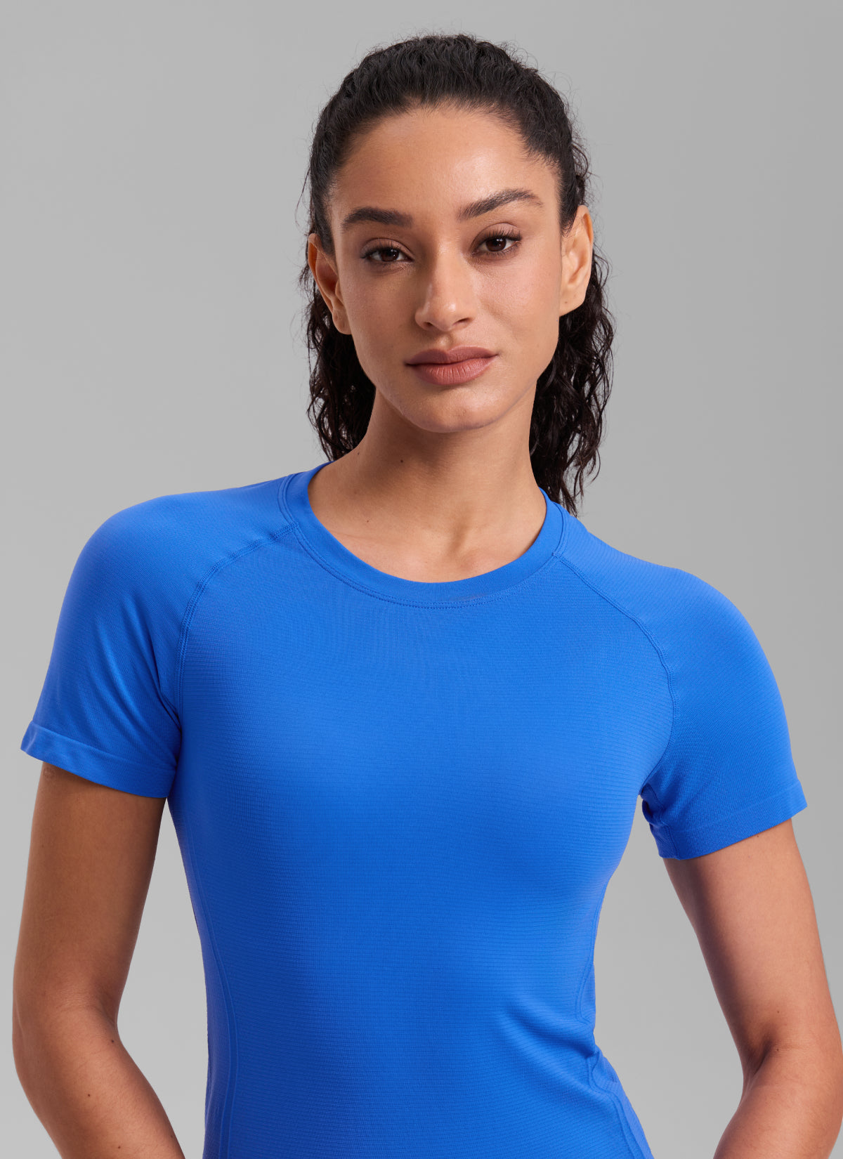 CRZ YOGA Women's Running Classic Fit Shirts Seamless Short Sleeves Sparkle Blue