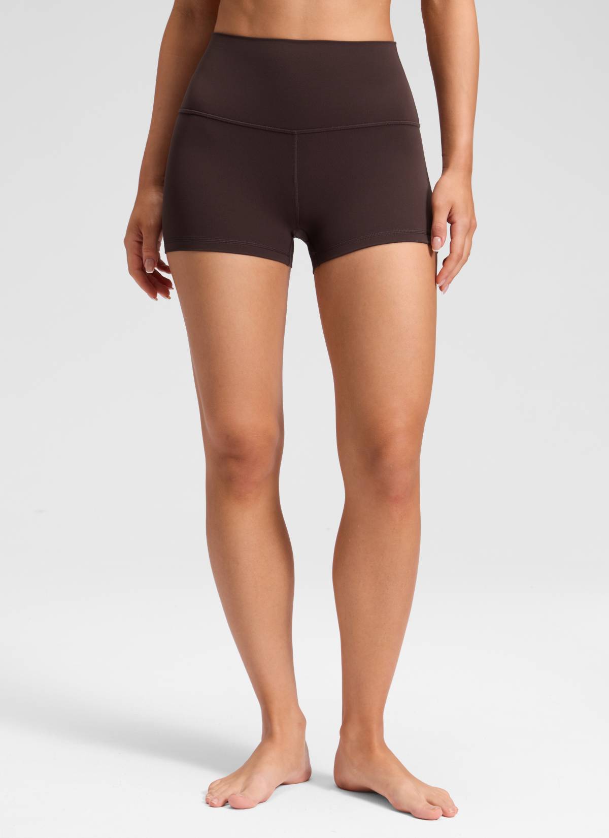 CRZ YOGA Quần short đạp xe dành cho nữ kiểu yoga cạp cao, thiết kế ôm mông ( Butterluxe ), chiều cao 2,5 inch, màu nâu sô-cô-la nóng