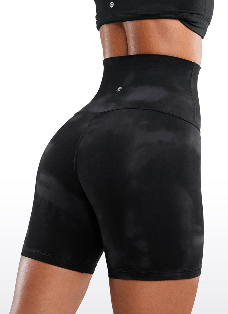 CRZ YOGA Quần short yoga nữ cạp siêu cao kiểu " Butterluxe " 6'' màu đen in hoa kiểu tie-dye
