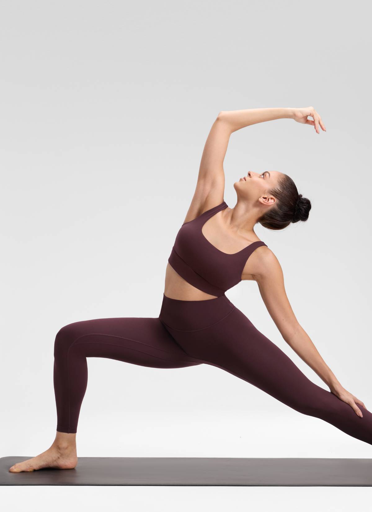 CRZ YOGA Quần legging yoga cao cạp dành cho nữ, kiểu " Butterluxe ", không đường may phía trước, chiều dài 25 inch, màu Ripe Plum