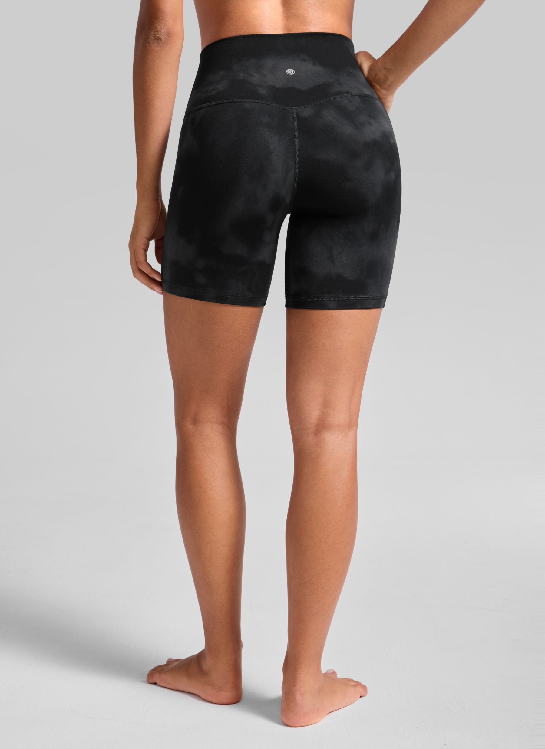 CRZ YOGA Quần short yoga cạp cao dành cho nữ " Butterluxe " không đường may phía trước, cỡ 6