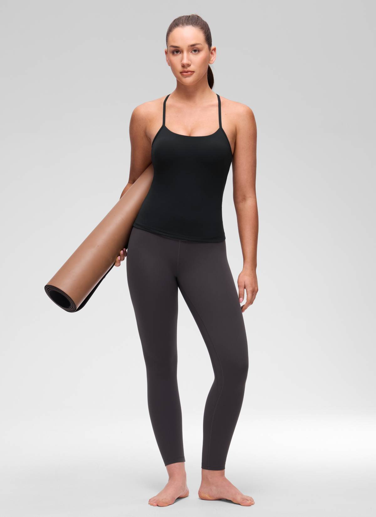 CRZ YOGA Áo thun yoga nữ ôm sát, cổ tròn, tay ngắn, có áo lót tích hợp, kiểu lưng chữ Y, màu đen ( Butterluxe )