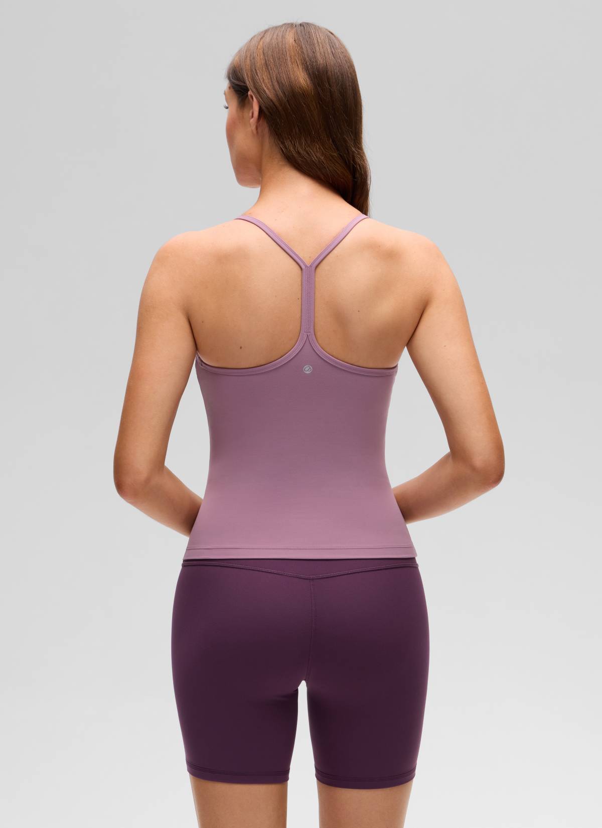 Butterluxe CRZ YOGA Áo thun yoga nữ dáng ôm sát, cổ chữ V, tay ngắn, có áo lót tích hợp, lưng chữ Y, màu tím nhạt