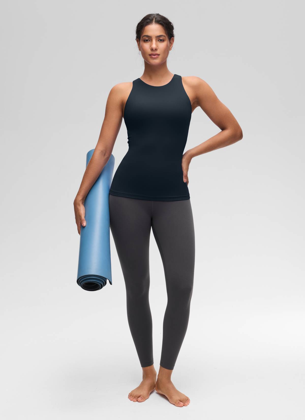 Áo thun yoga nữ CRZ YOGA kiểu ôm sát, cổ cao, lưng khoét sâu, tay không, màu xanh navy đậm ( Butterluxe )