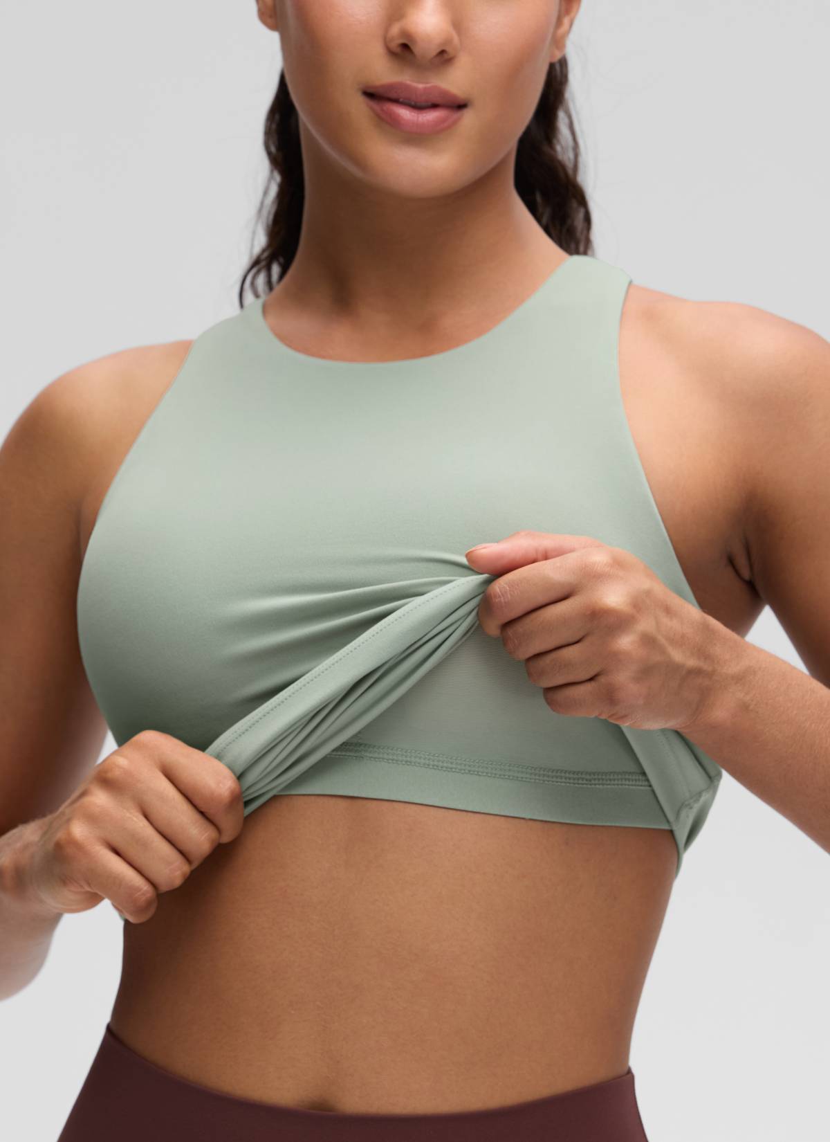 Áo thun yoga nữ CRZ YOGA kiểu ôm sát, mẫu áo ba lỗ cổ cao kiểu racerback “ Butterluxe ” màu xanh lá cây Palm Court