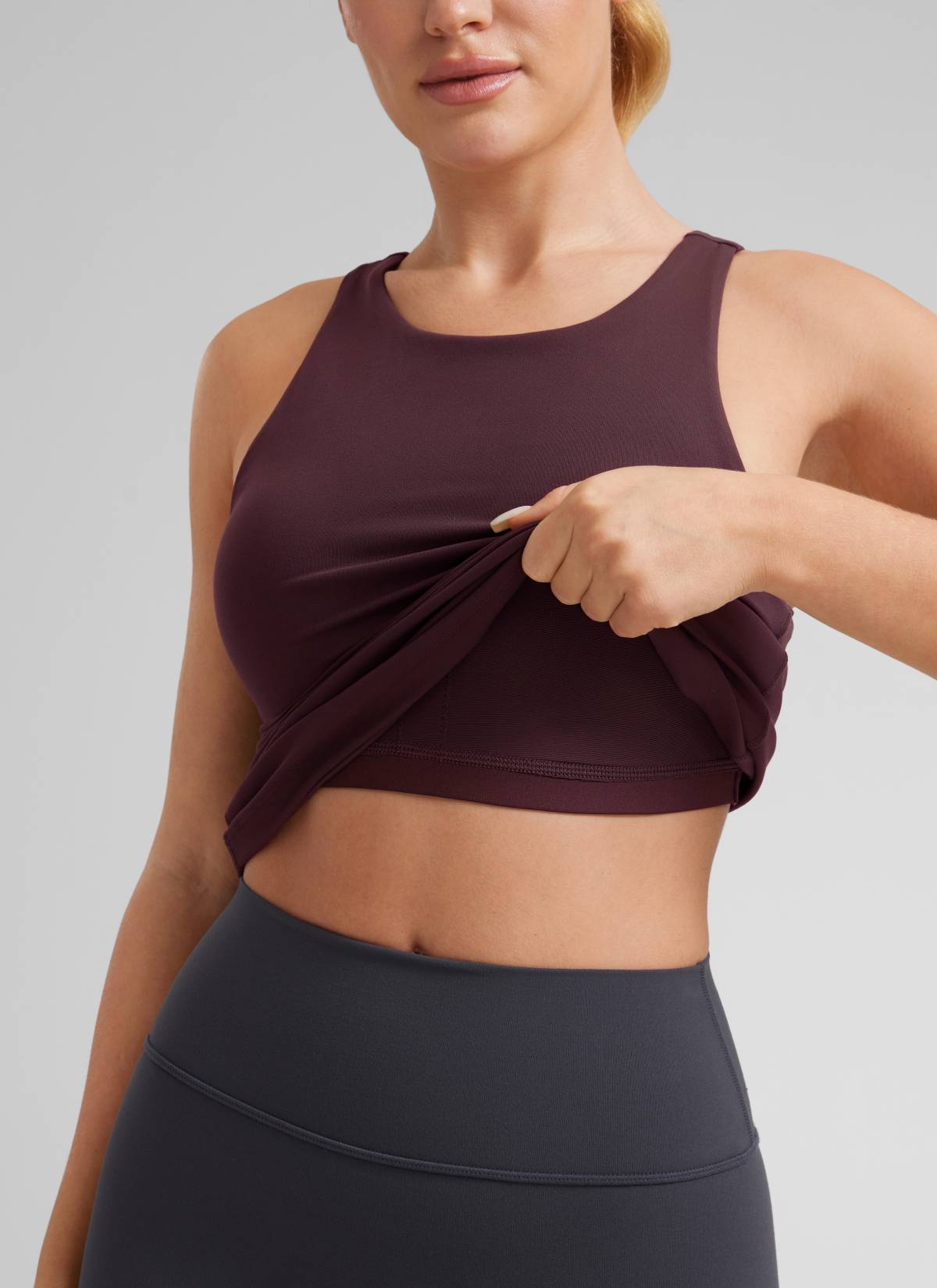 Áo thun yoga nữ CRZ YOGA kiểu ôm sát, kiểu tank top cổ cao lưng khoét sâu “ Butterluxe ”, màu Ripe Plum