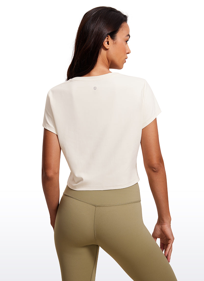 Áo thun yoga nữ CRZ YOGA kiểu dáng cổ điển, chất liệu vải Butterluxe , tay ngắn, dáng cropped, màu trắng sữa
