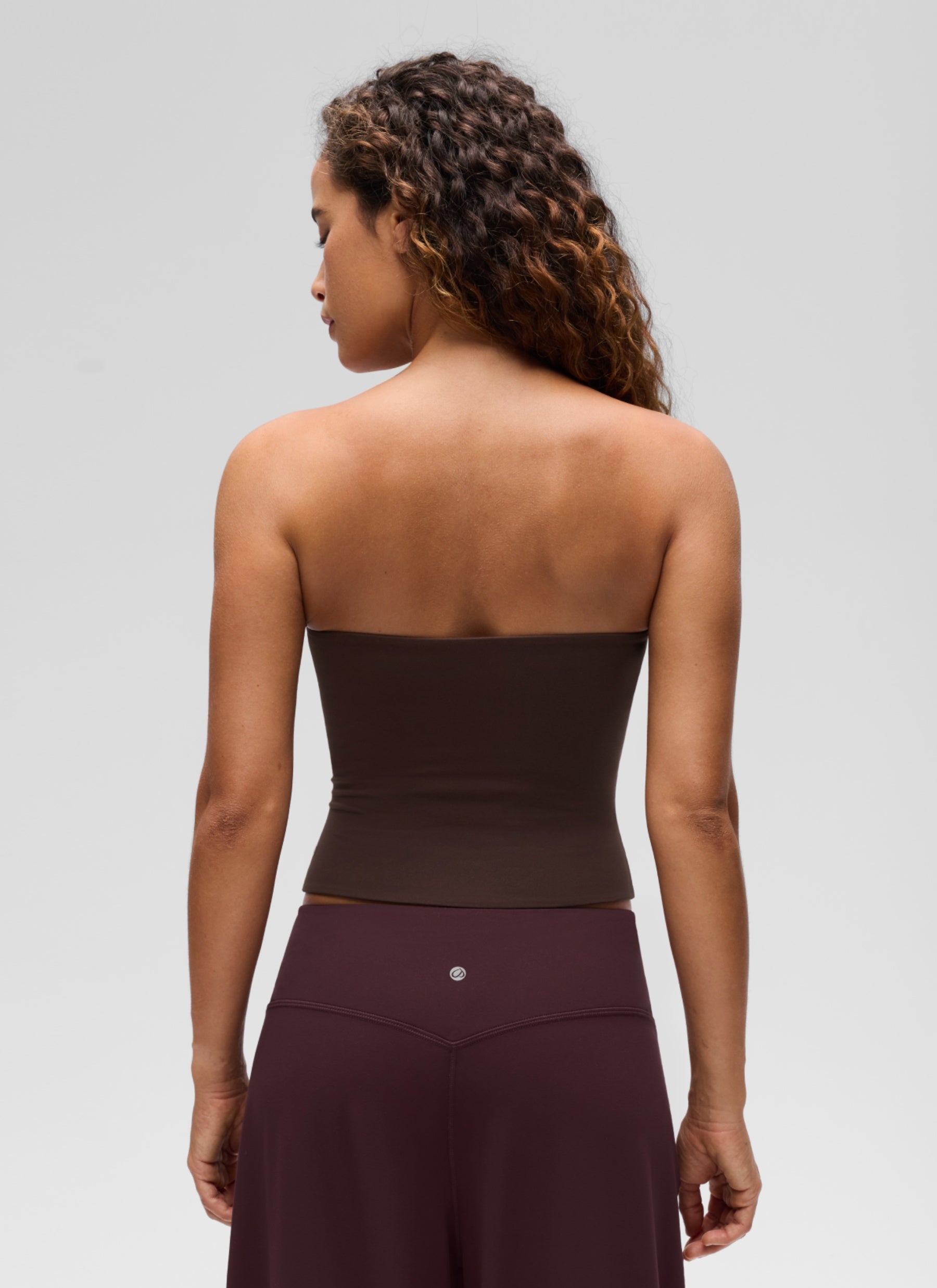CRZ YOGA Áo thun nữ dạo phố kiểu dáng ôm sát, không dây, họa tiết “ Butterluxe ”, màu nâu sô-cô-la nóng