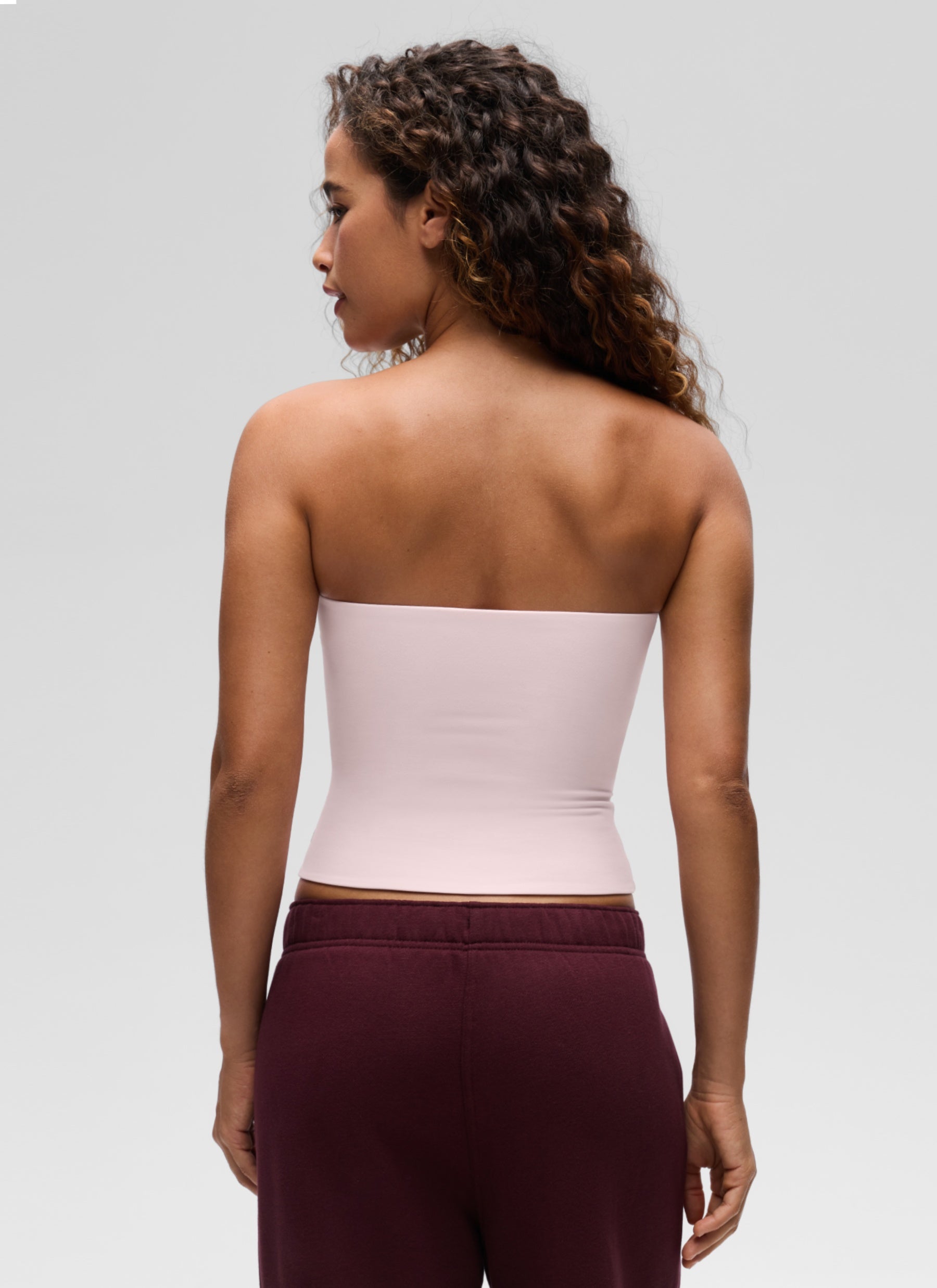 CRZ YOGA Áo thun nữ dáng ôm sát, không dây, họa tiết hoa văn “ Butterluxe ” màu hồng dâu tây