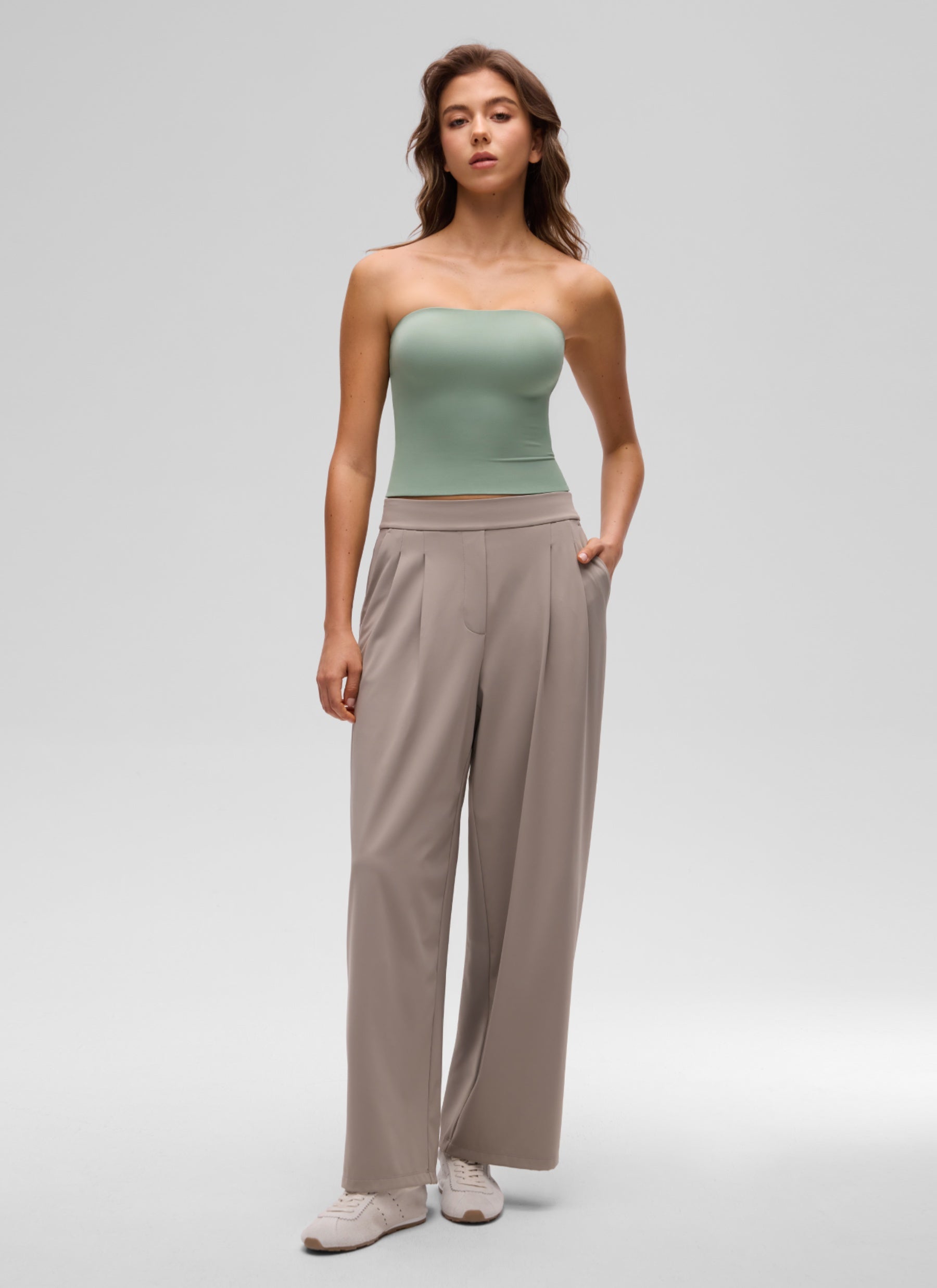 CRZ YOGA Áo thun nữ dáng ôm, không dây, họa tiết hoa văn ( Butterluxe ), màu xanh lá cây Palm Court