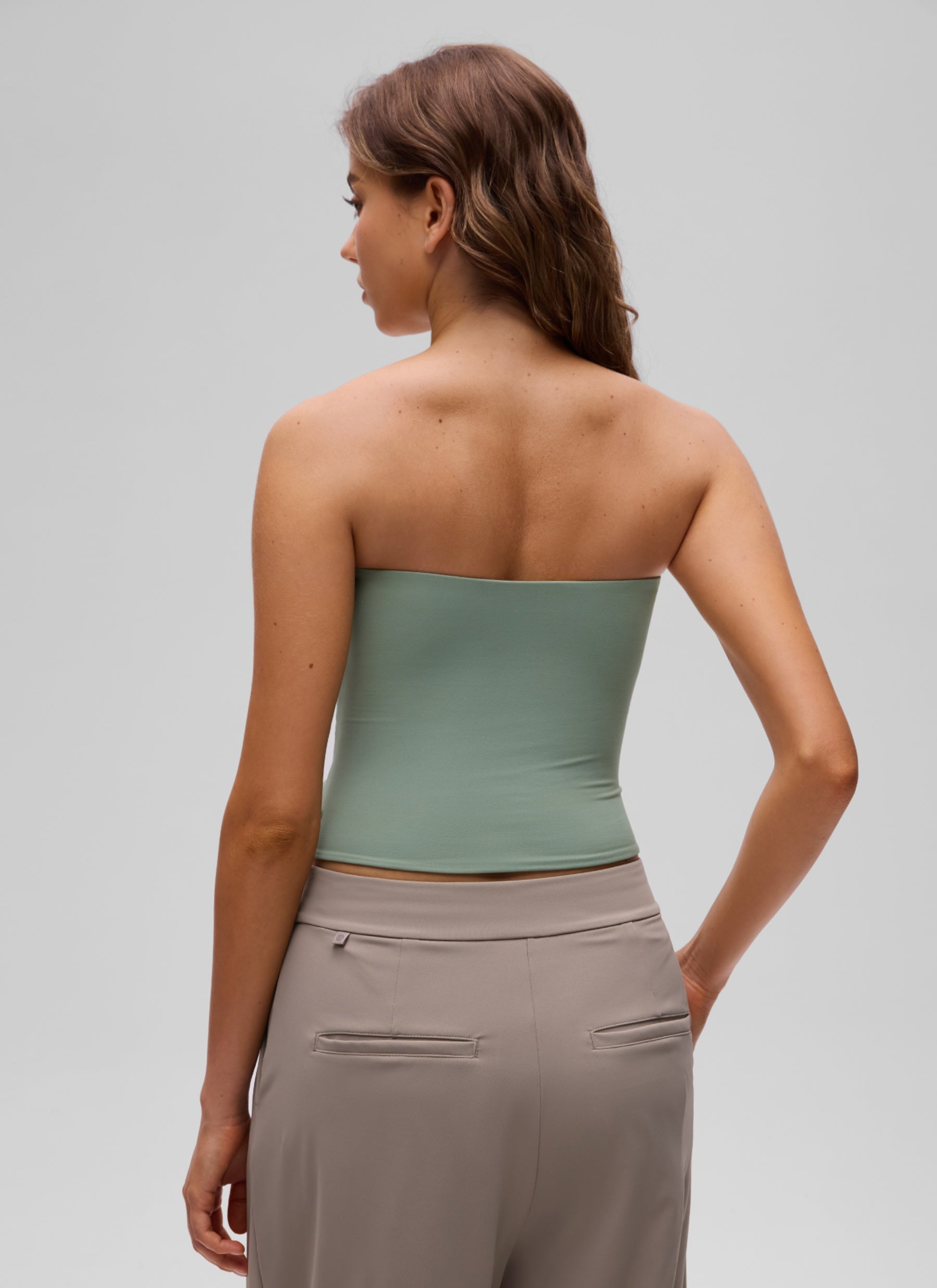 CRZ YOGA Áo thun nữ dáng ôm, không dây, họa tiết hoa văn ( Butterluxe ), màu xanh lá cây Palm Court