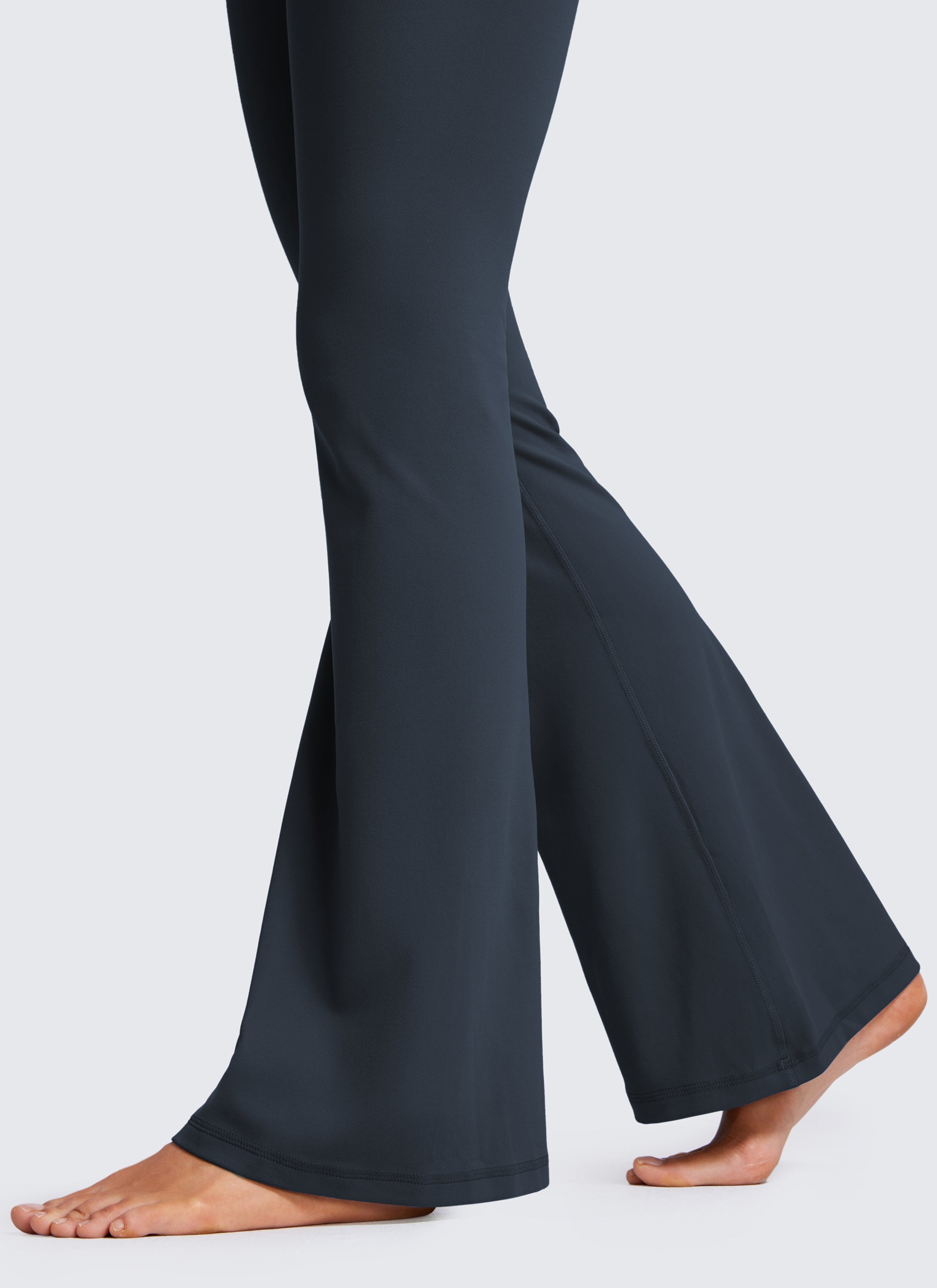Butterluxe Quần legging ống loe kiểu crossover 33''