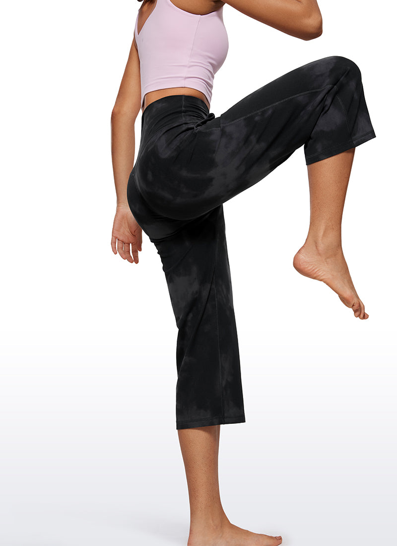 Quần nữ CRZ YOGA kiểu “ Butterluxe ” cạp cao, ống rộng, có túi, dài 23 inch, màu đen, họa tiết hoa tie-dye
