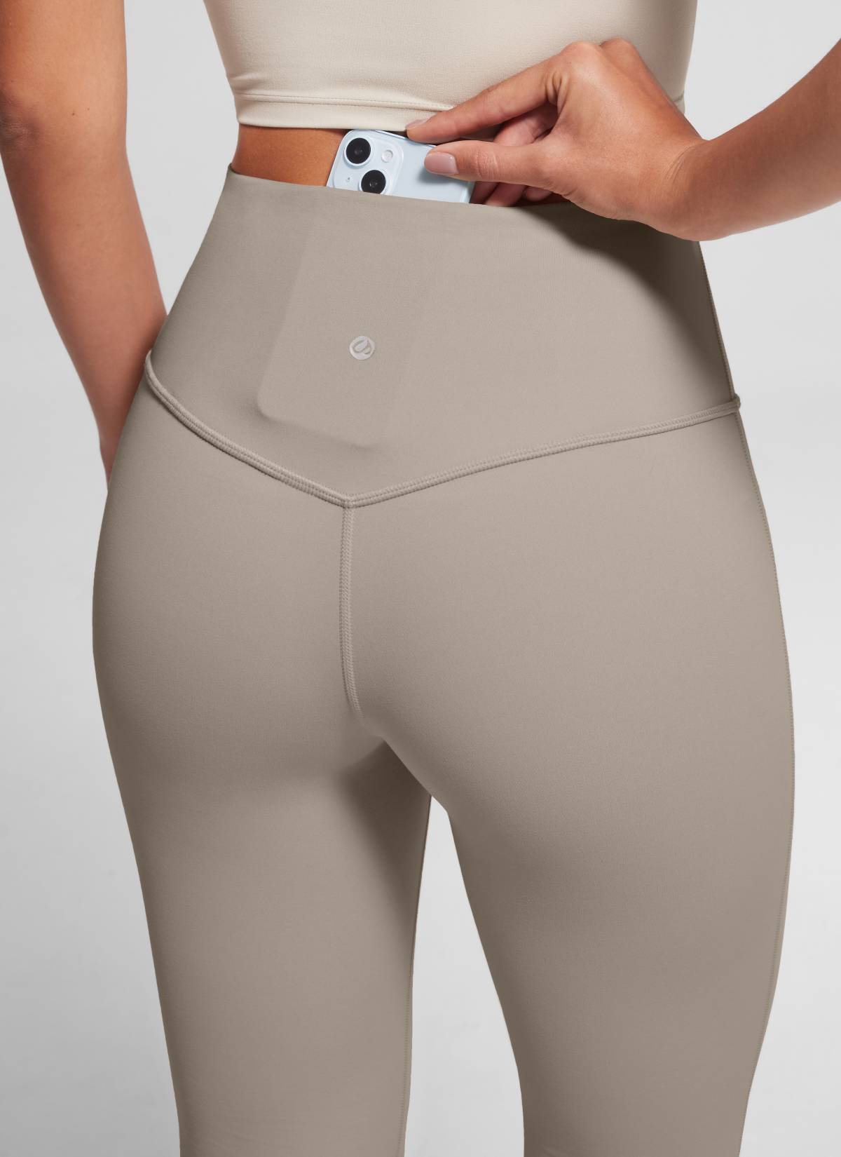 CRZ YOGA Quần legging yoga nữ cạp cao, kiểu ống loe có túi, chất liệu vải thun co giãn ( Butterluxe ), cỡ 29