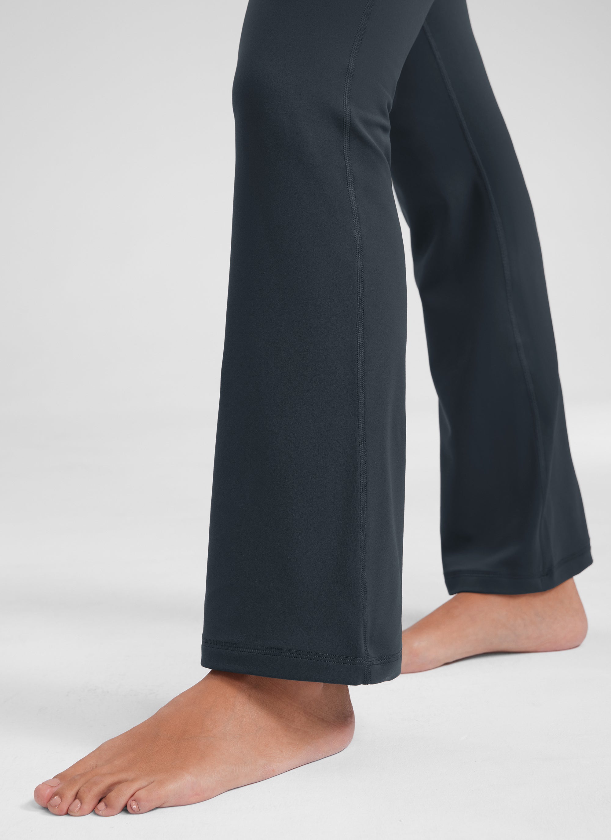 CRZ YOGA Quần legging yoga nữ cạp cao, kiểu ống loe có túi, chất liệu vải thun co giãn ( Butterluxe ), cỡ 29