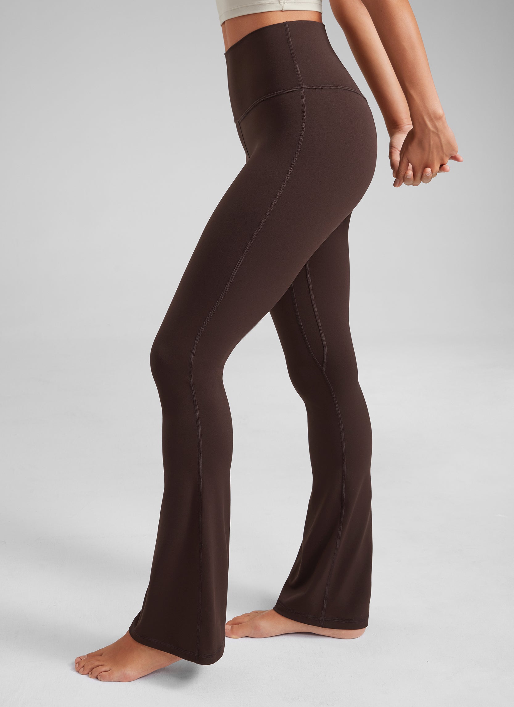 CRZ YOGA Nữ  Quần legging ống loe ngắn có túi, cạp cao, màu Butterluxe , cỡ 32